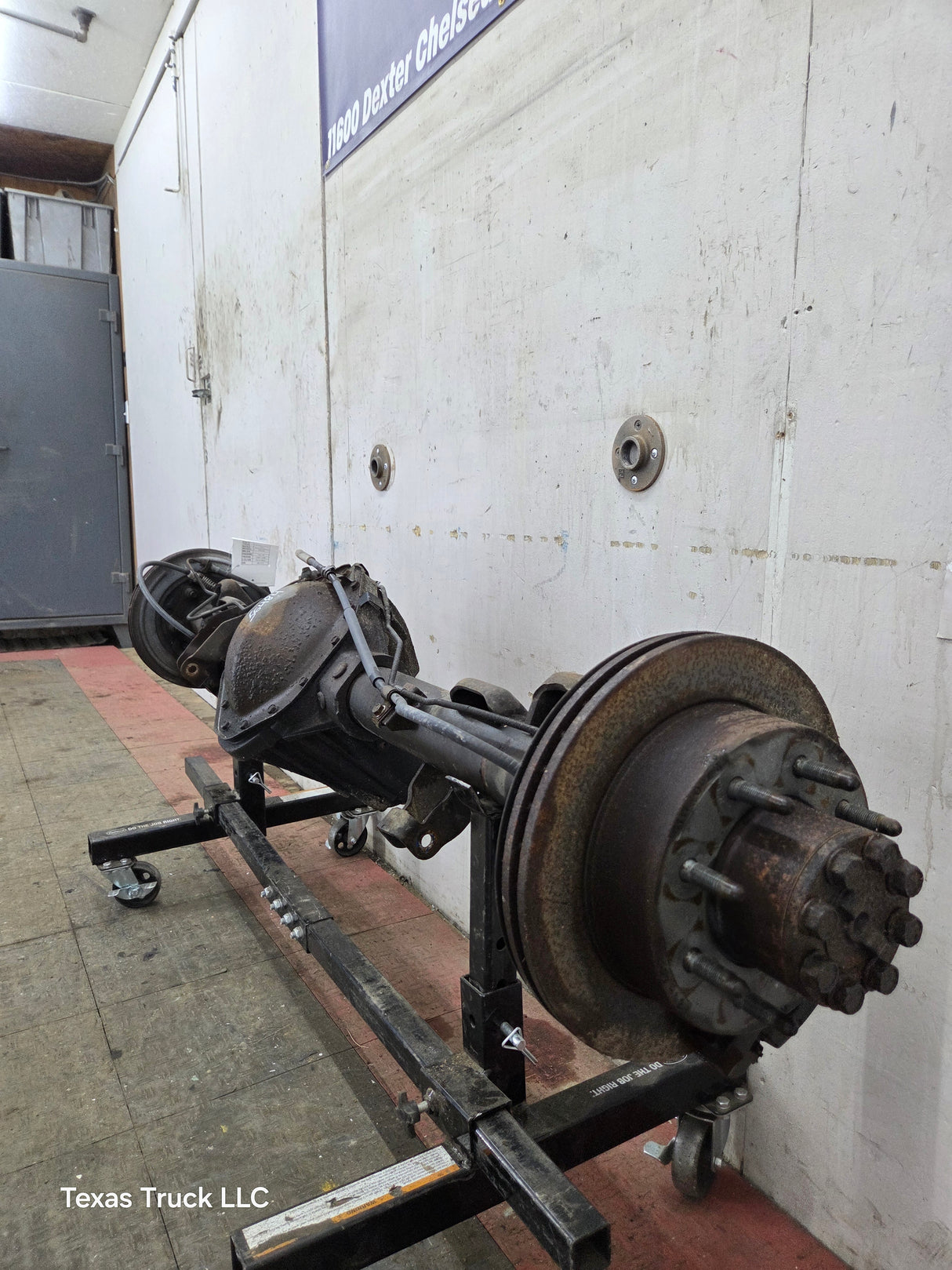 2001-2007 Chevrolet Silverado / GMC Sierra 2500 3500 HD Rear Axle 4.10 10.5"