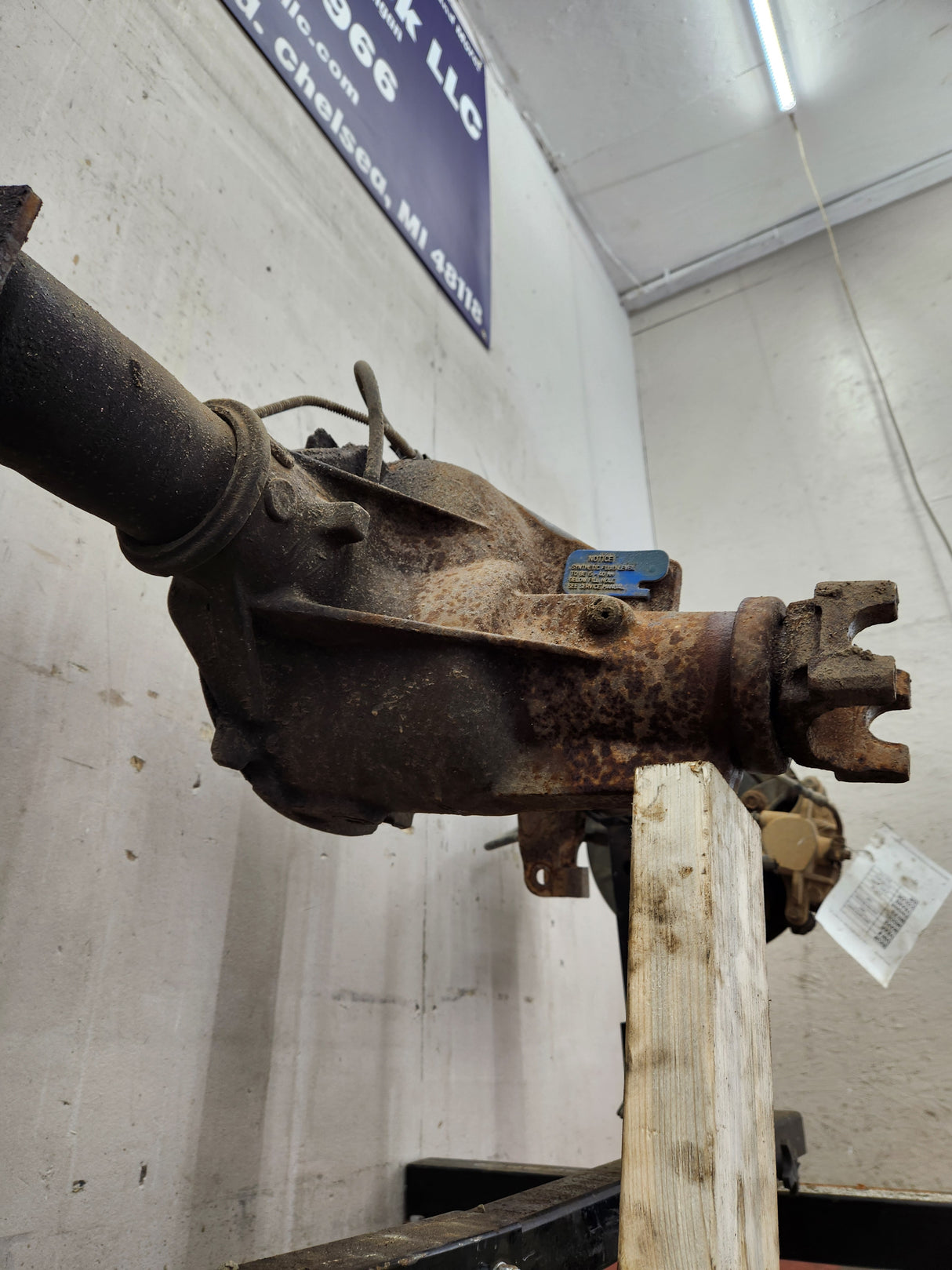2005-2007 Chevrolet Silverado GMC Sierra 1500 3.23 Rear Axle GU5