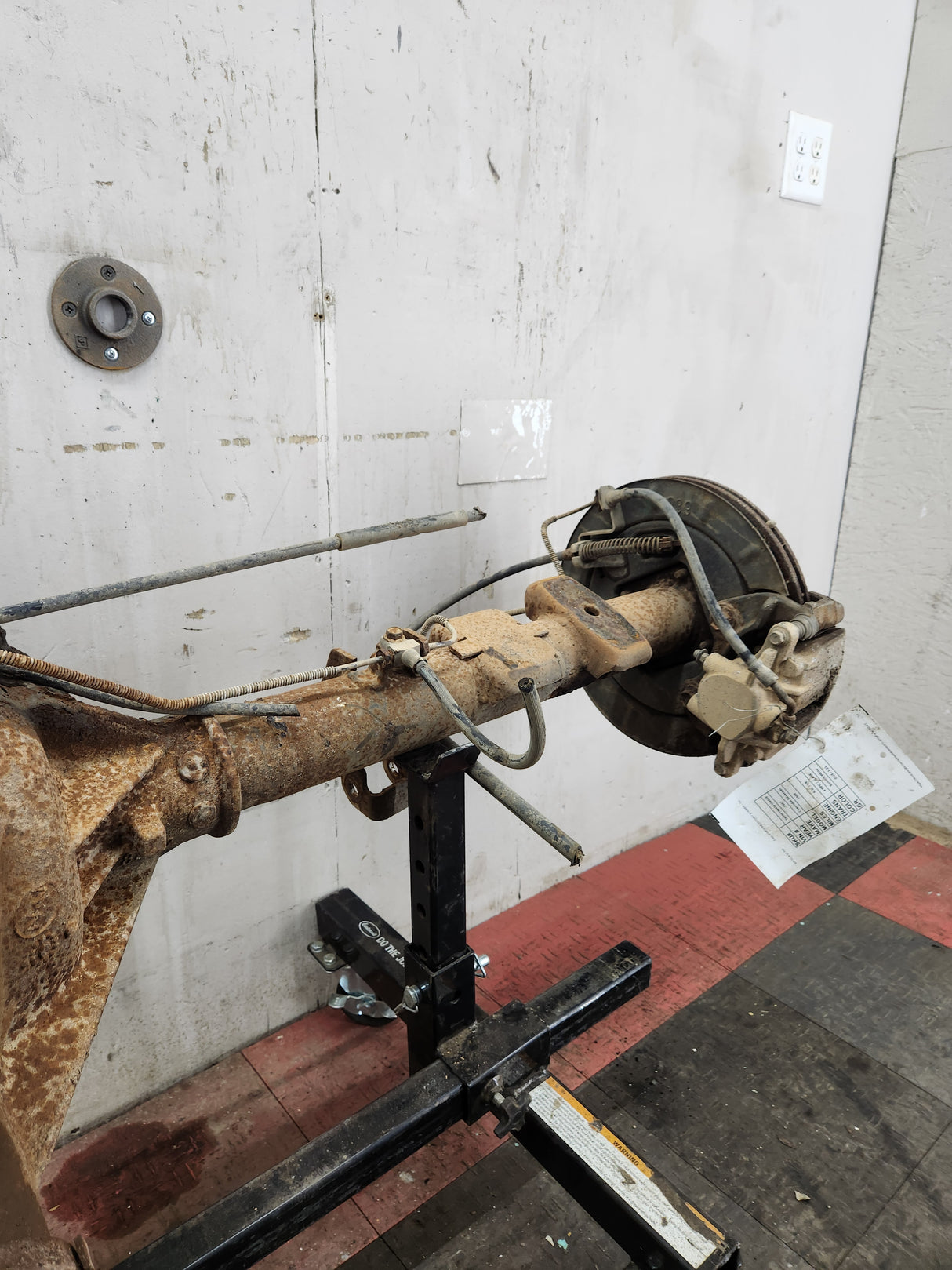 2005-2007 Chevrolet Silverado GMC Sierra 1500 3.23 Rear Axle GU5