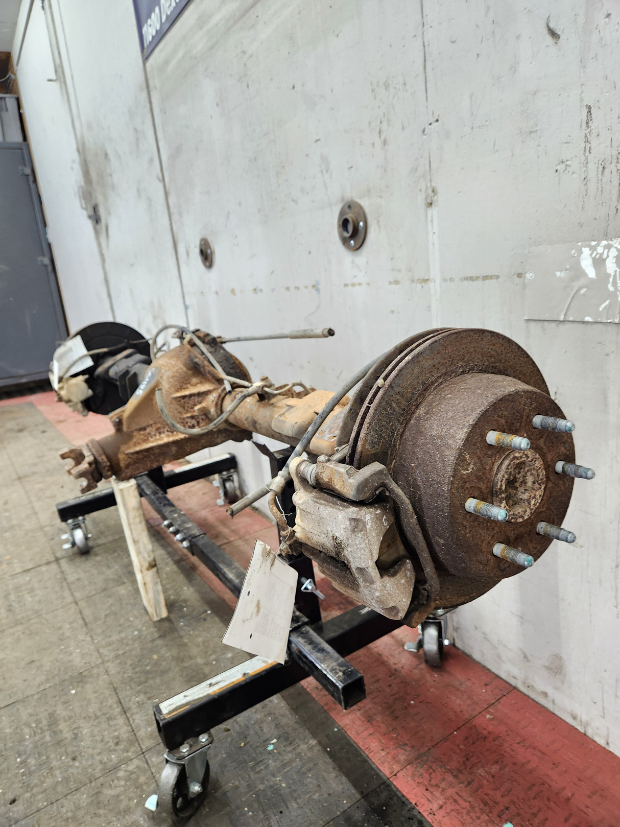 2005-2007 Chevrolet Silverado GMC Sierra 1500 3.23 Rear Axle GU5