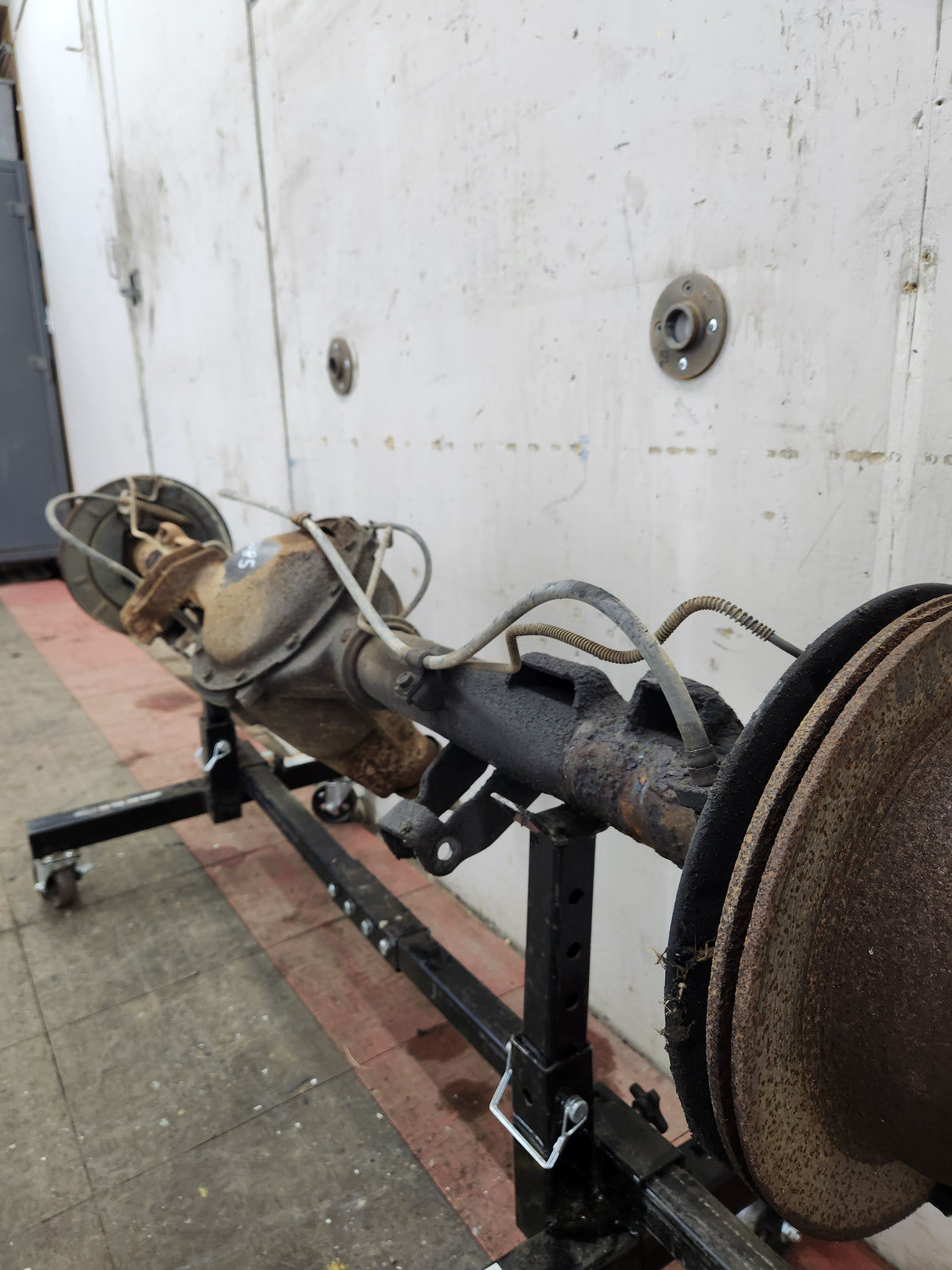2005-2007 Chevrolet Silverado GMC Sierra 1500 3.23 Rear Axle GU5