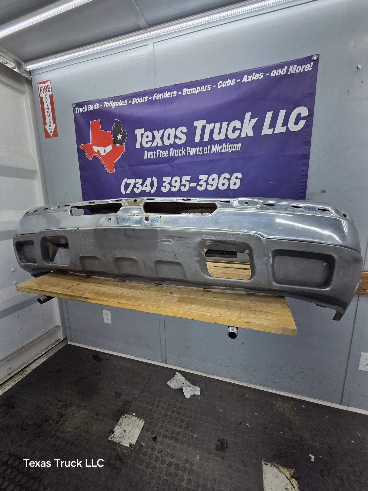 2003-2007 Chevrolet Silverado 2500HD 3500HD 'Cateye' Front Bumper