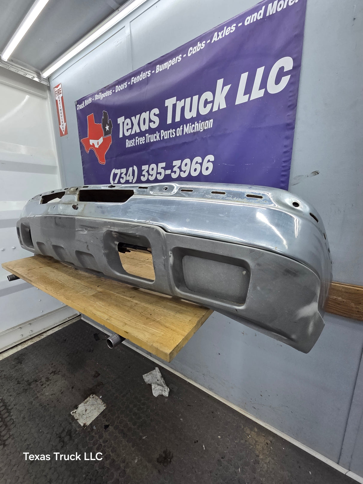 2003-2007 Chevrolet Silverado 2500HD 3500HD 'Cateye' Front Bumper