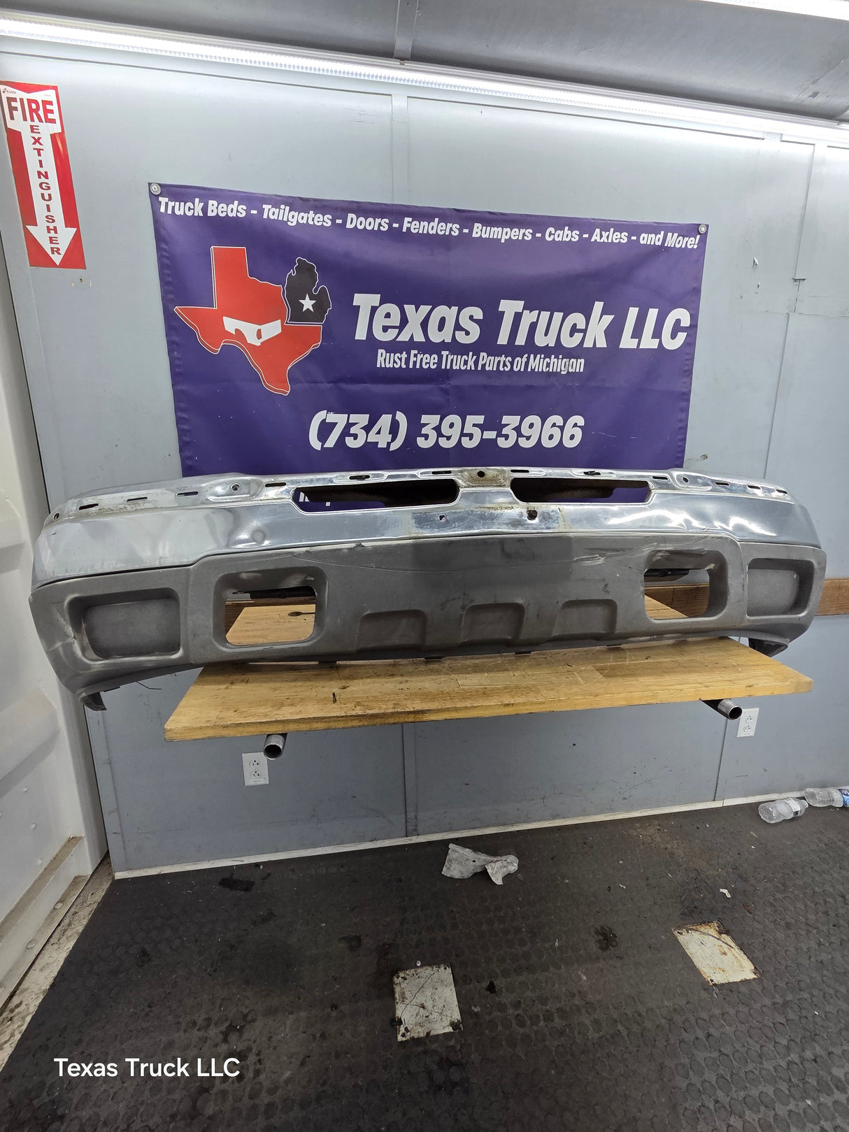 2003-2007 Chevrolet Silverado 2500HD 3500HD 'Cateye' Front Bumper