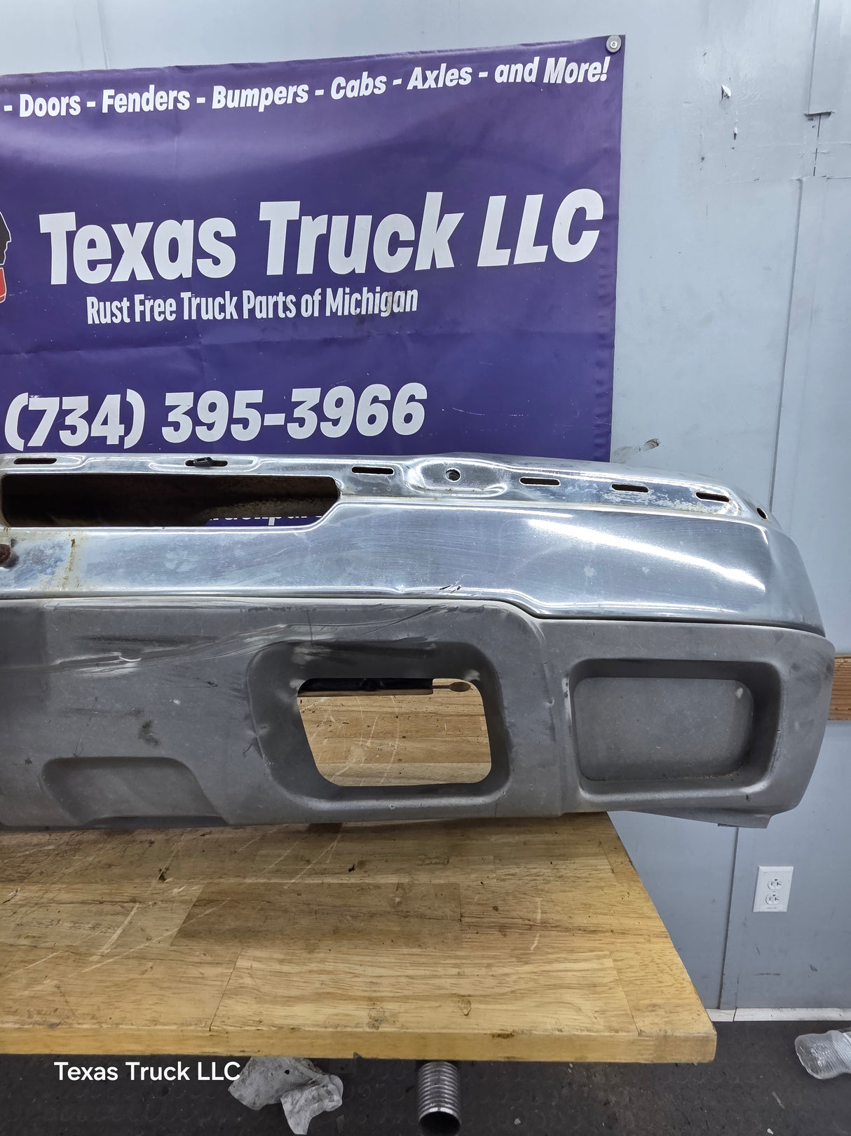 2003-2007 Chevrolet Silverado 2500HD 3500HD 'Cateye' Front Bumper