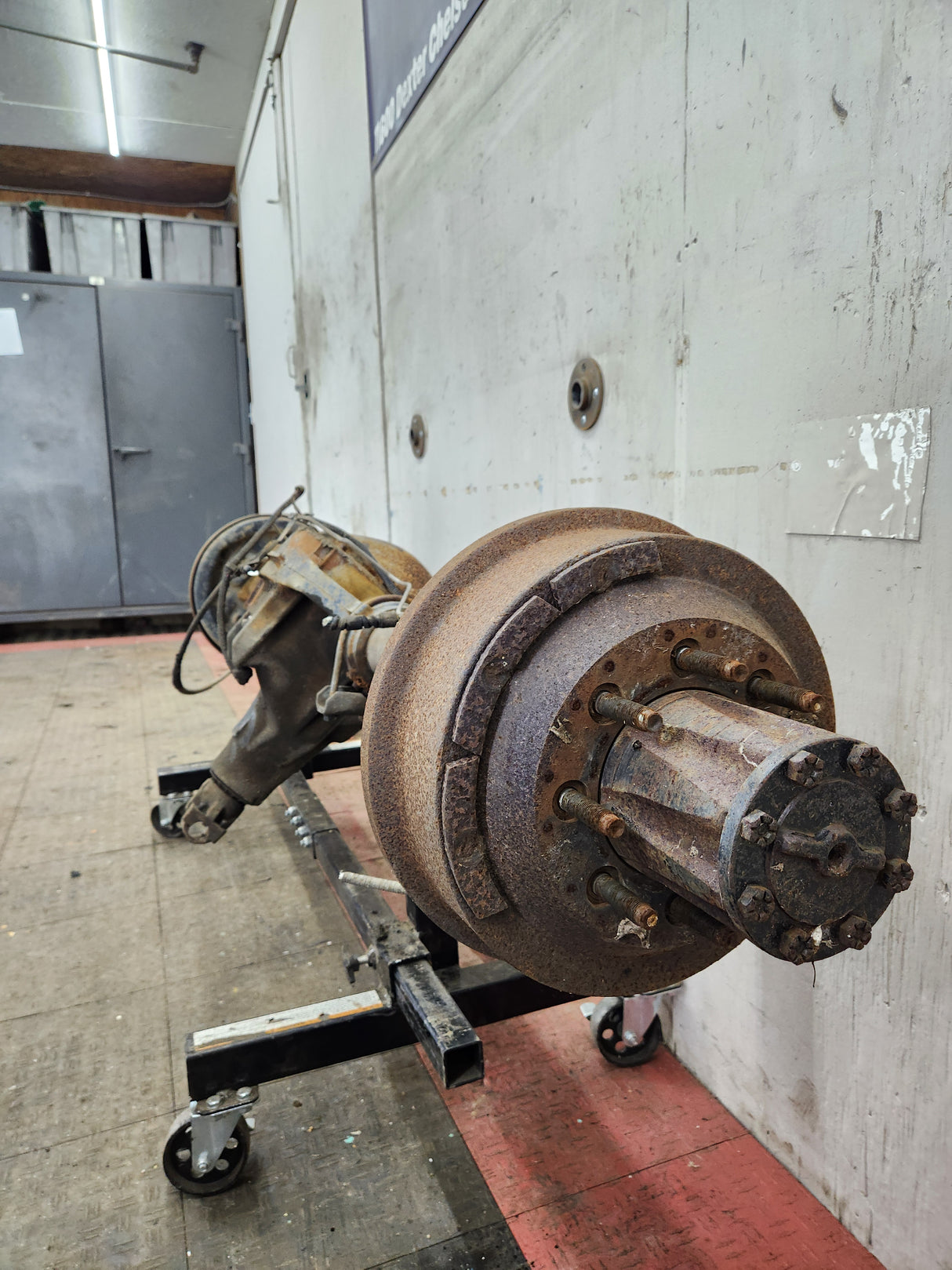 1987-1997 Ford F250 F350 Full Floating 3.55 Rear Axle SRW