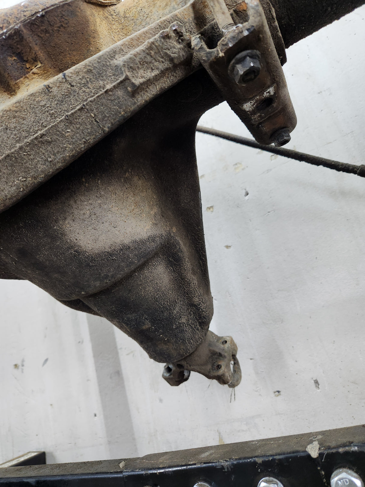 1987-1997 Ford F250 F350 Full Floating 3.55 Rear Axle SRW