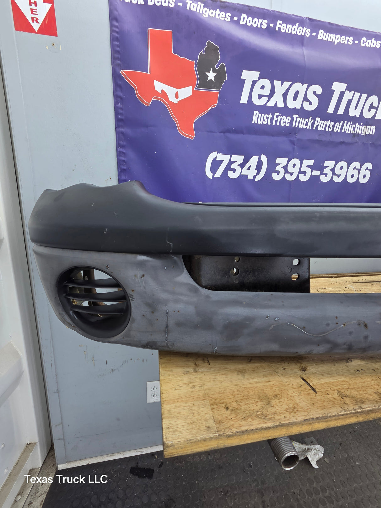 2003-2005 Dodge Ram 1500 2500 3500 3rd Gen Front Bumper