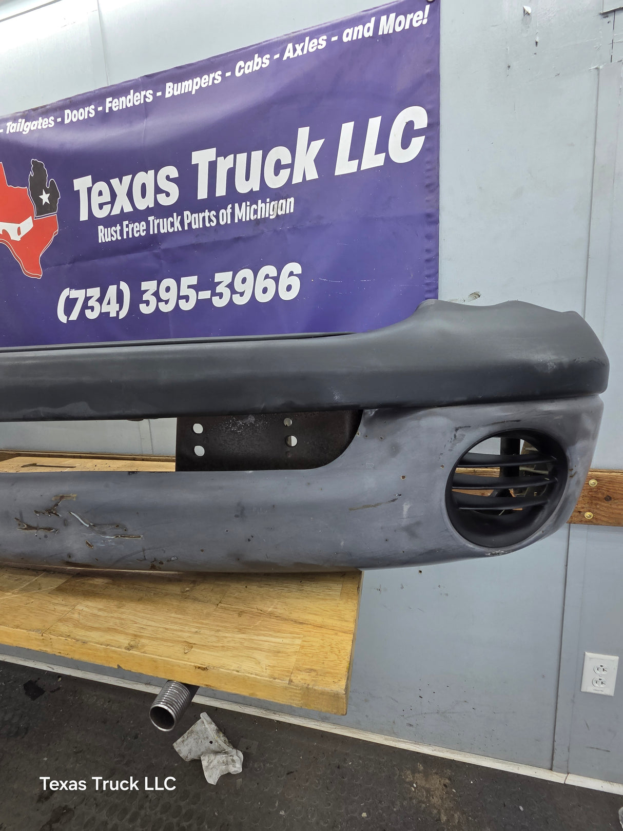 2003-2005 Dodge Ram 1500 2500 3500 3rd Gen Front Bumper