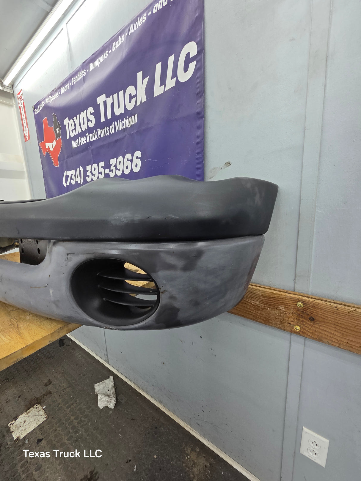 2003-2005 Dodge Ram 1500 2500 3500 3rd Gen Front Bumper