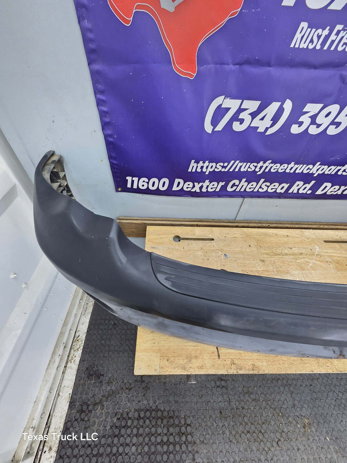 2003-2005 Dodge Ram 1500 2500 3500 3rd Gen Front Bumper