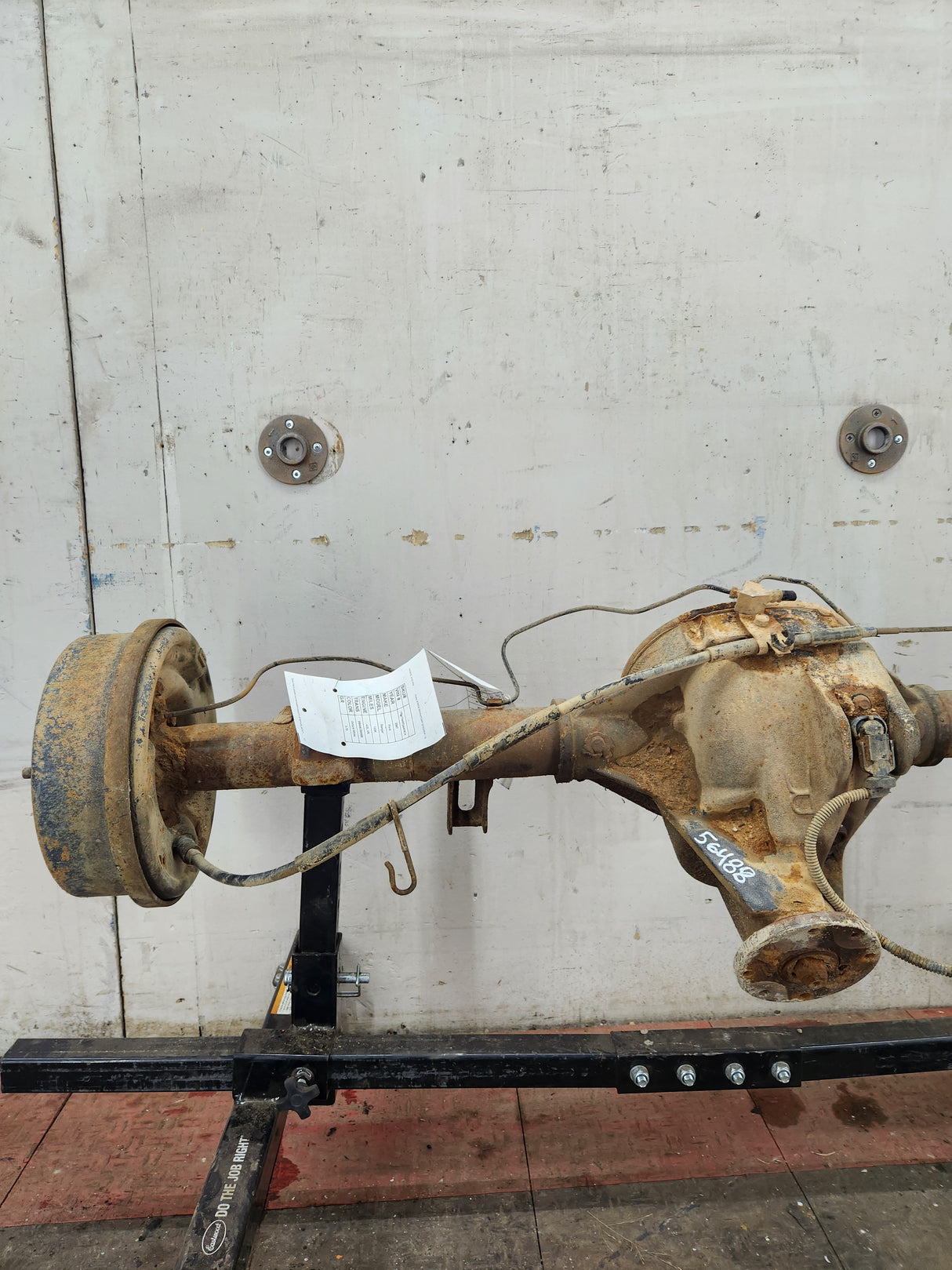 2000-2009 Ford Ranger Rear Axle 8.8" 10" Drums 3.73 Gear ratio 103K Miles