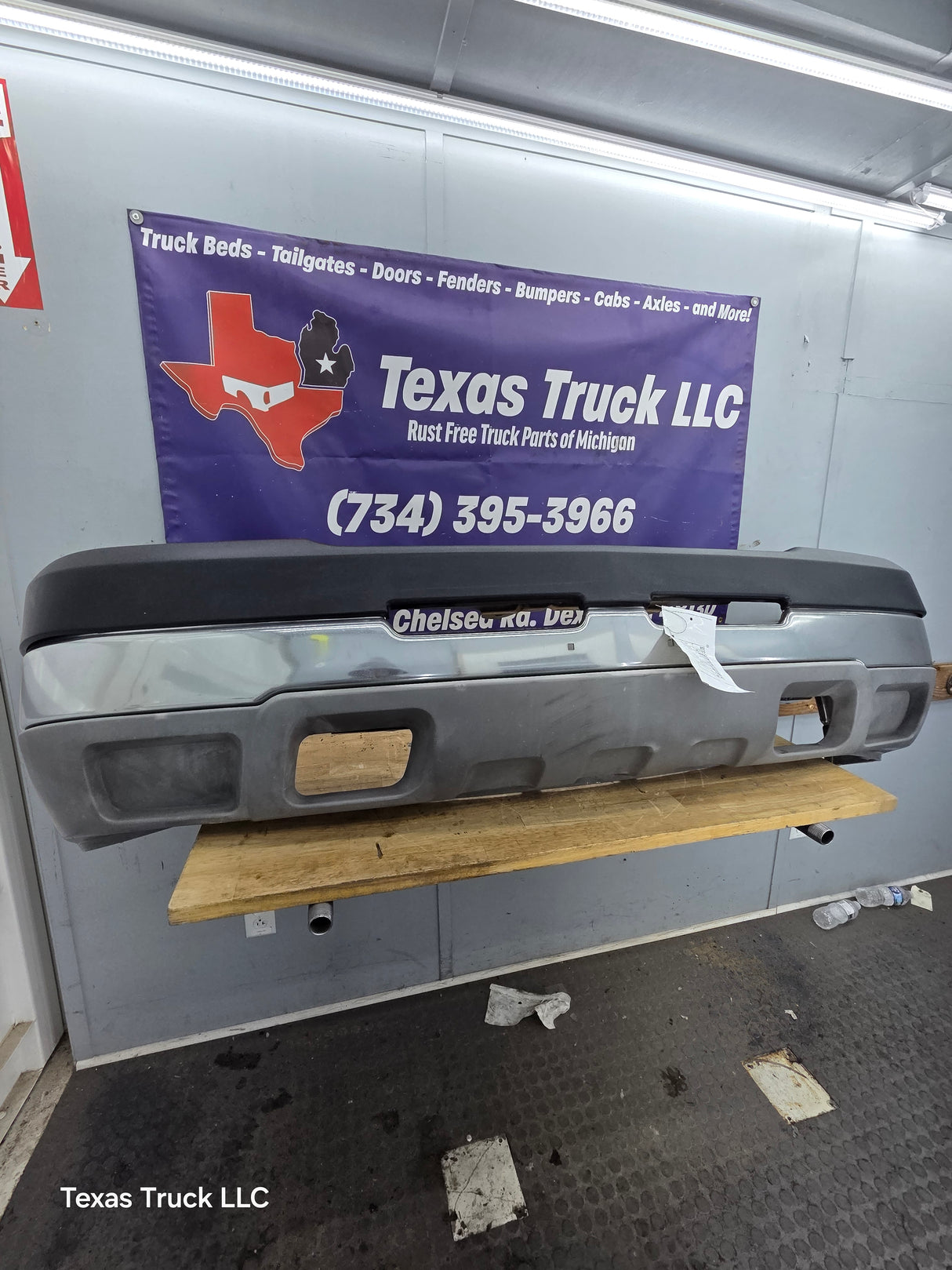 2003-2007 Chevrolet Silverado 2500HD 3500HD 'Cateye' Front Bumper
