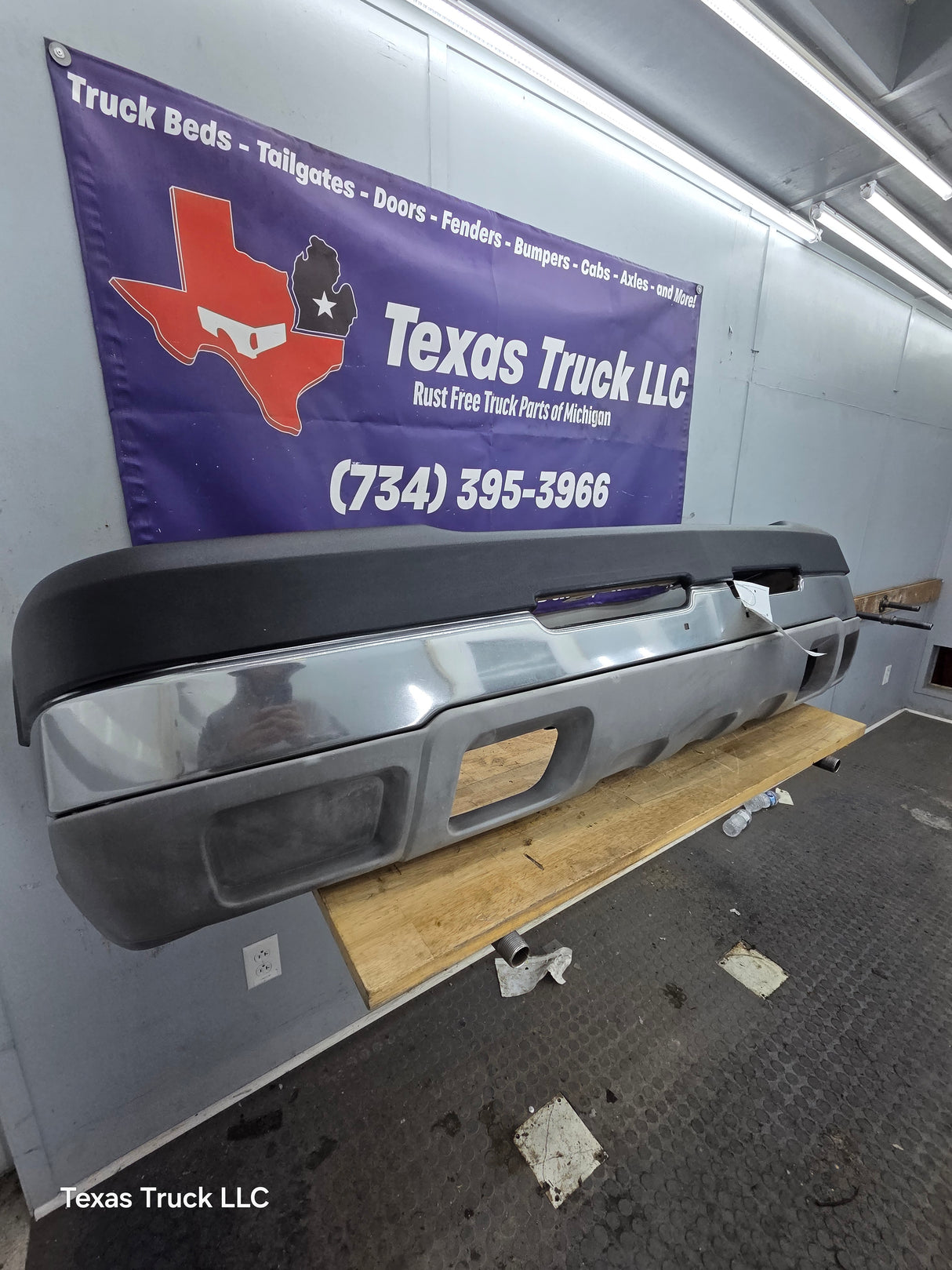 2003-2007 Chevrolet Silverado 2500HD 3500HD 'Cateye' Front Bumper