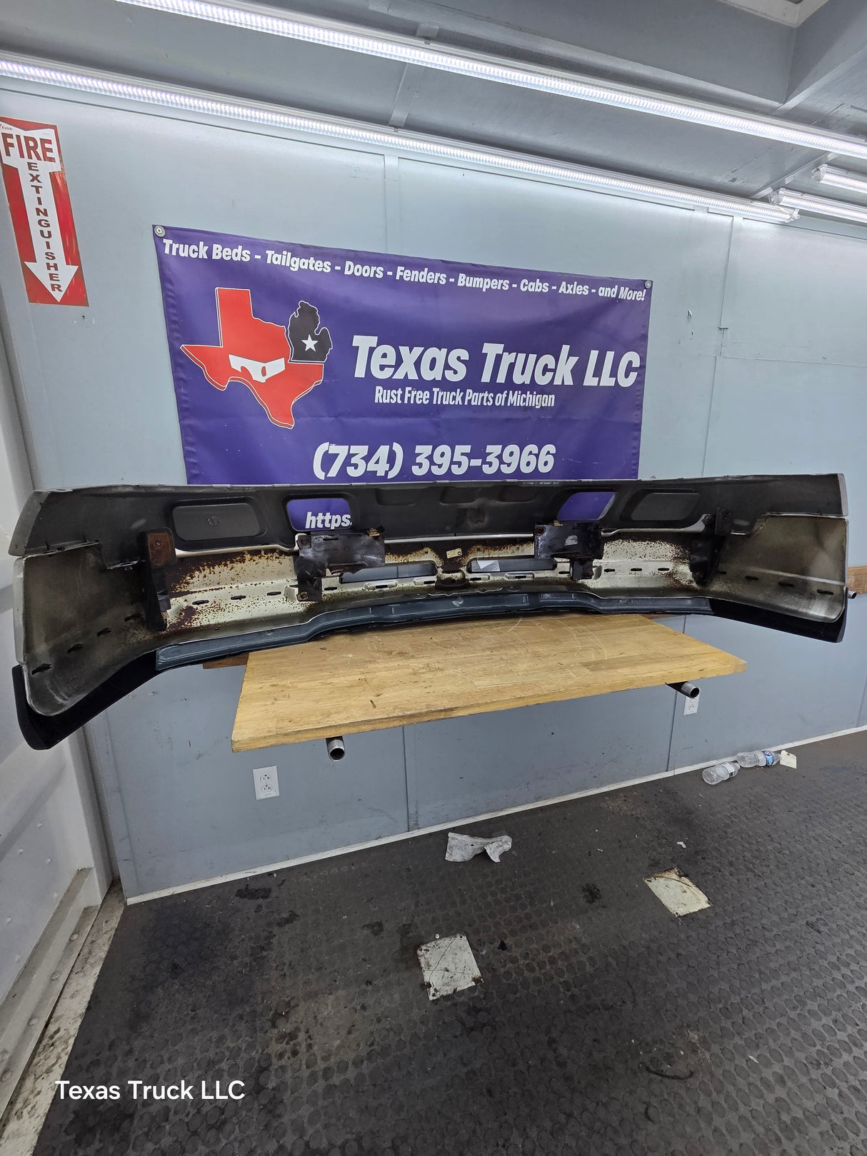 2003-2007 Chevrolet Silverado 2500HD 3500HD 'Cateye' Front Bumper
