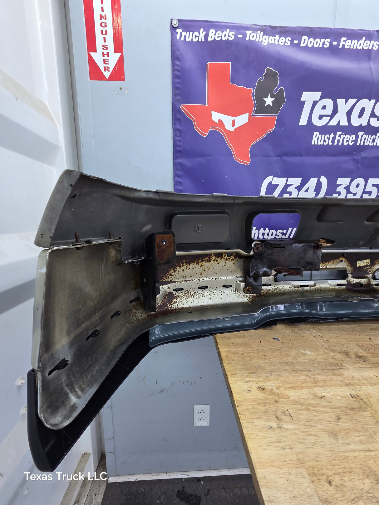 2003-2007 Chevrolet Silverado 2500HD 3500HD 'Cateye' Front Bumper