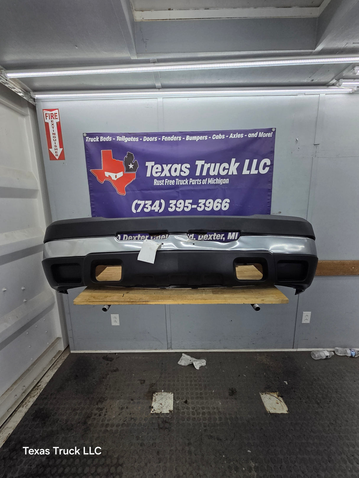2003-2007 Chevrolet Silverado 2500HD 3500HD 'Cateye' Front Bumper