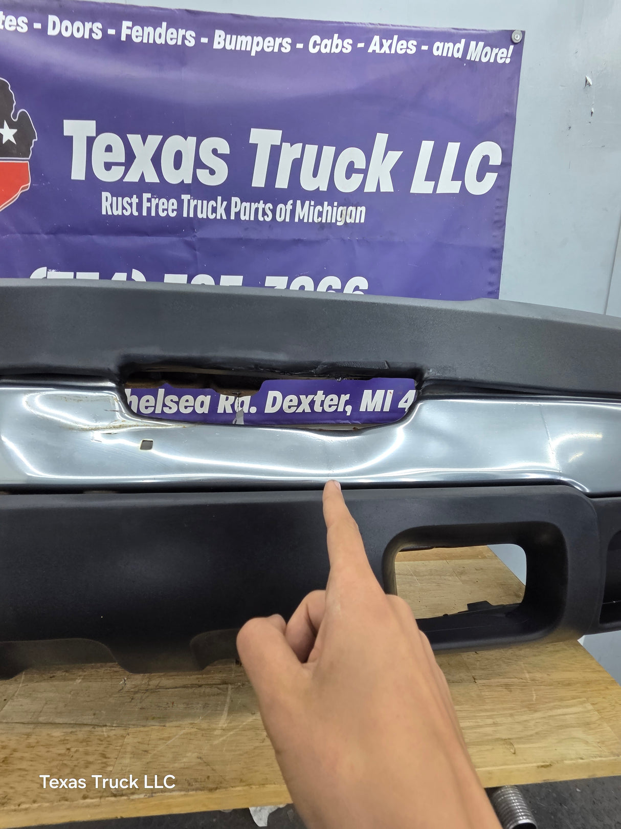 2003-2007 Chevrolet Silverado 2500HD 3500HD 'Cateye' Front Bumper