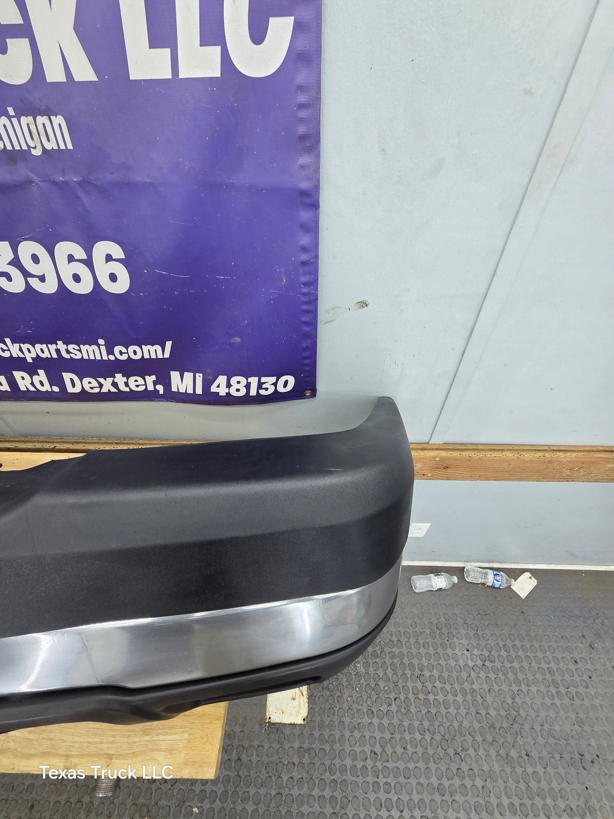 2003-2007 Chevrolet Silverado 2500HD 3500HD 'Cateye' Front Bumper