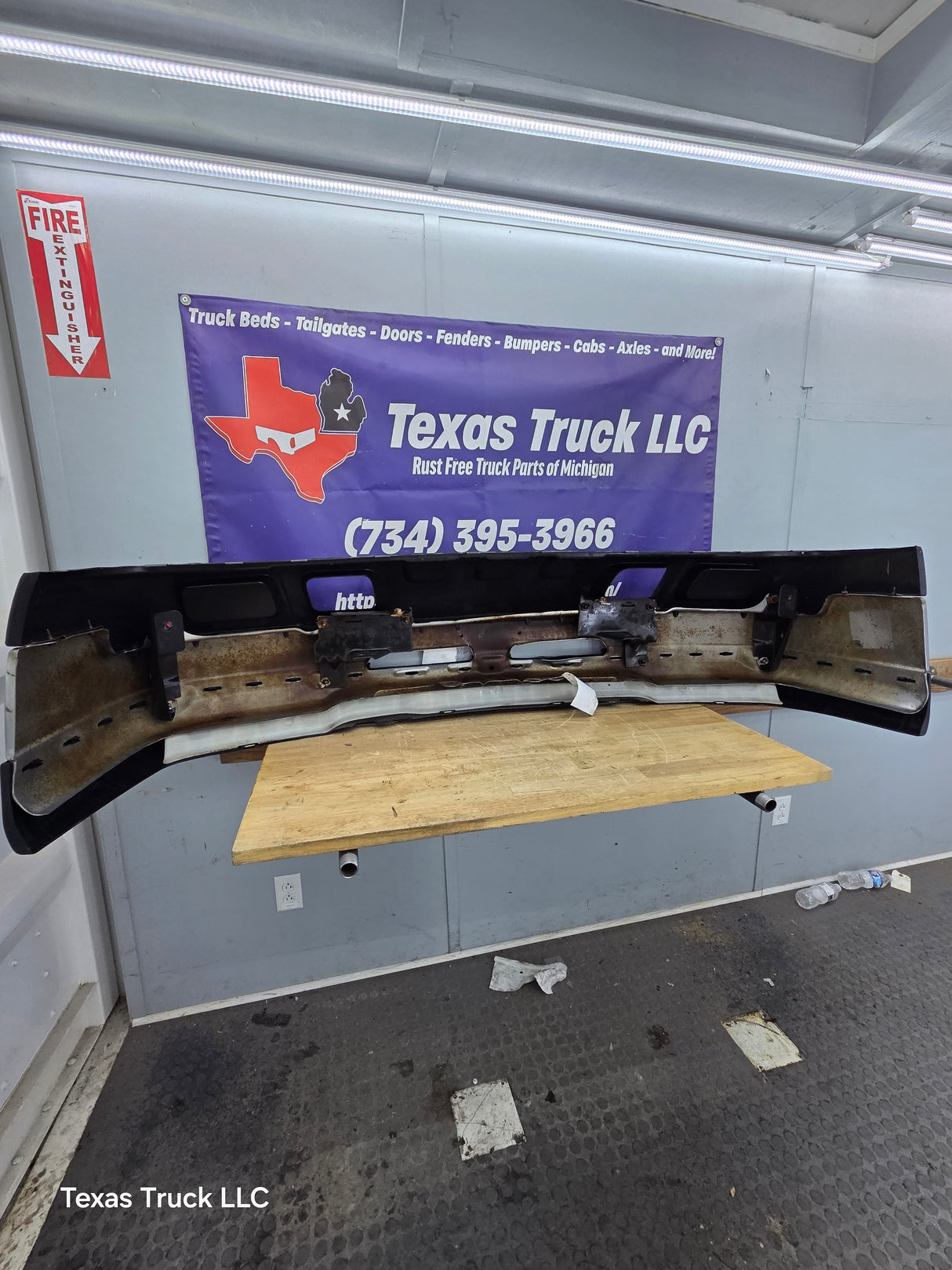 2003-2007 Chevrolet Silverado 2500HD 3500HD 'Cateye' Front Bumper
