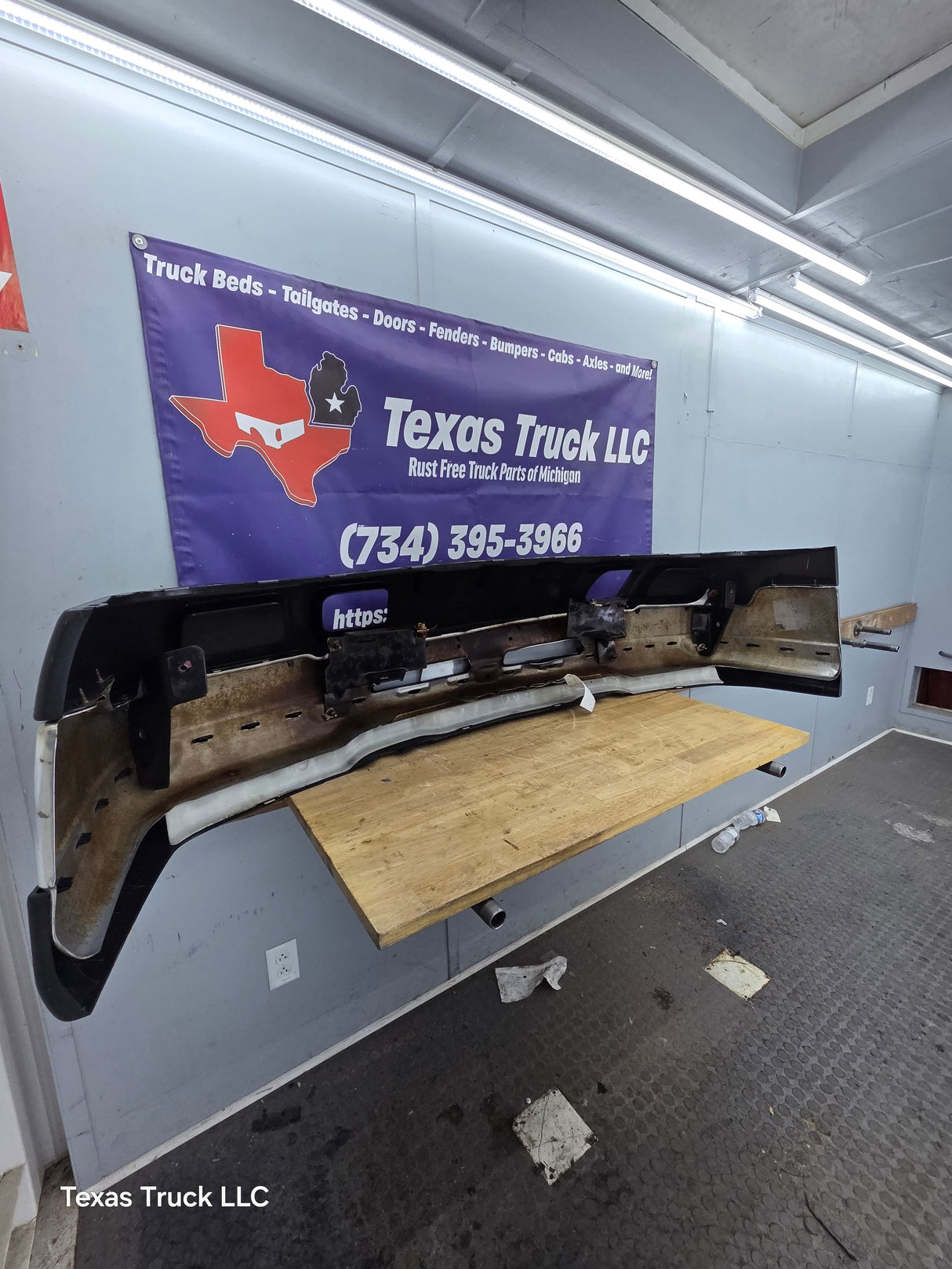 2003-2007 Chevrolet Silverado 2500HD 3500HD 'Cateye' Front Bumper