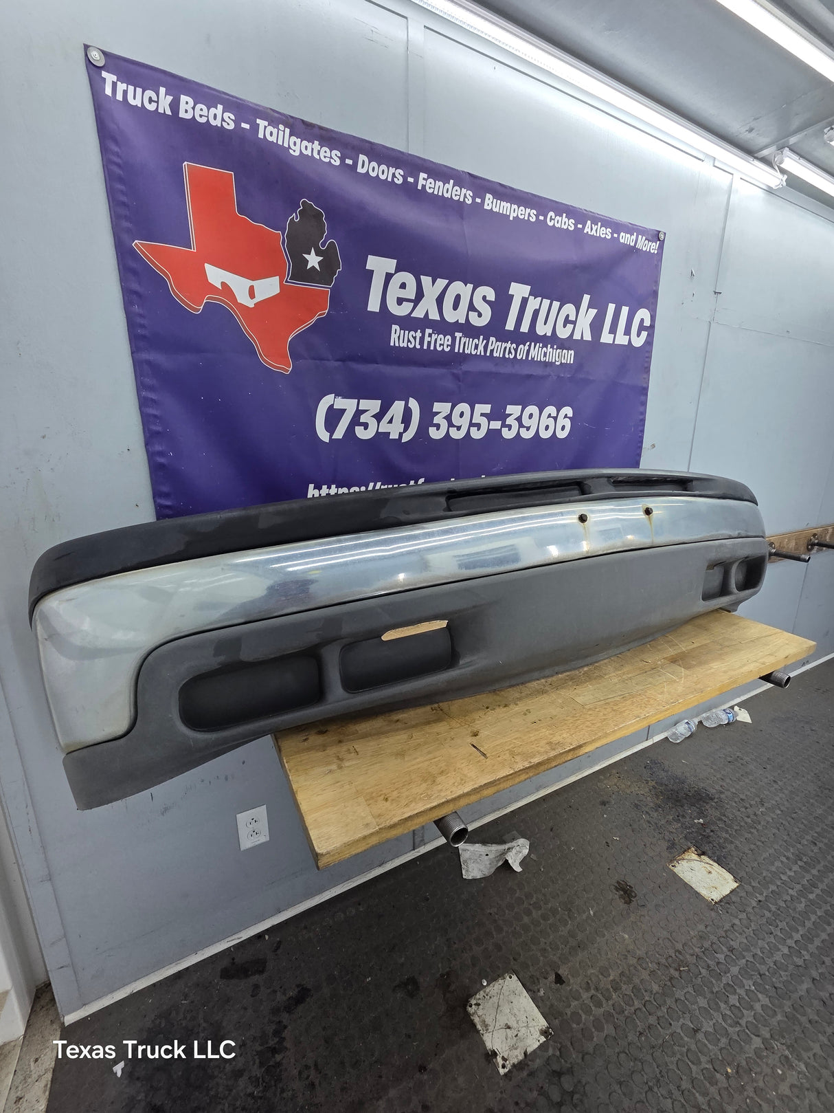 1999-2002 Chevrolet Silverado 1500 Front Bumper - Chrome