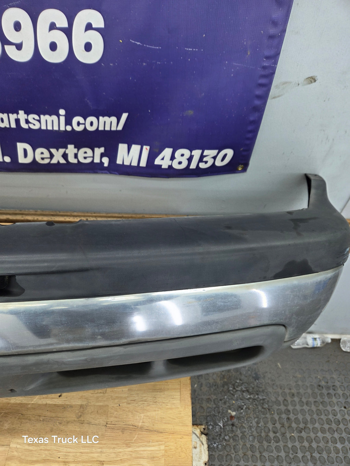 1999-2002 Chevrolet Silverado 1500 Front Bumper - Chrome