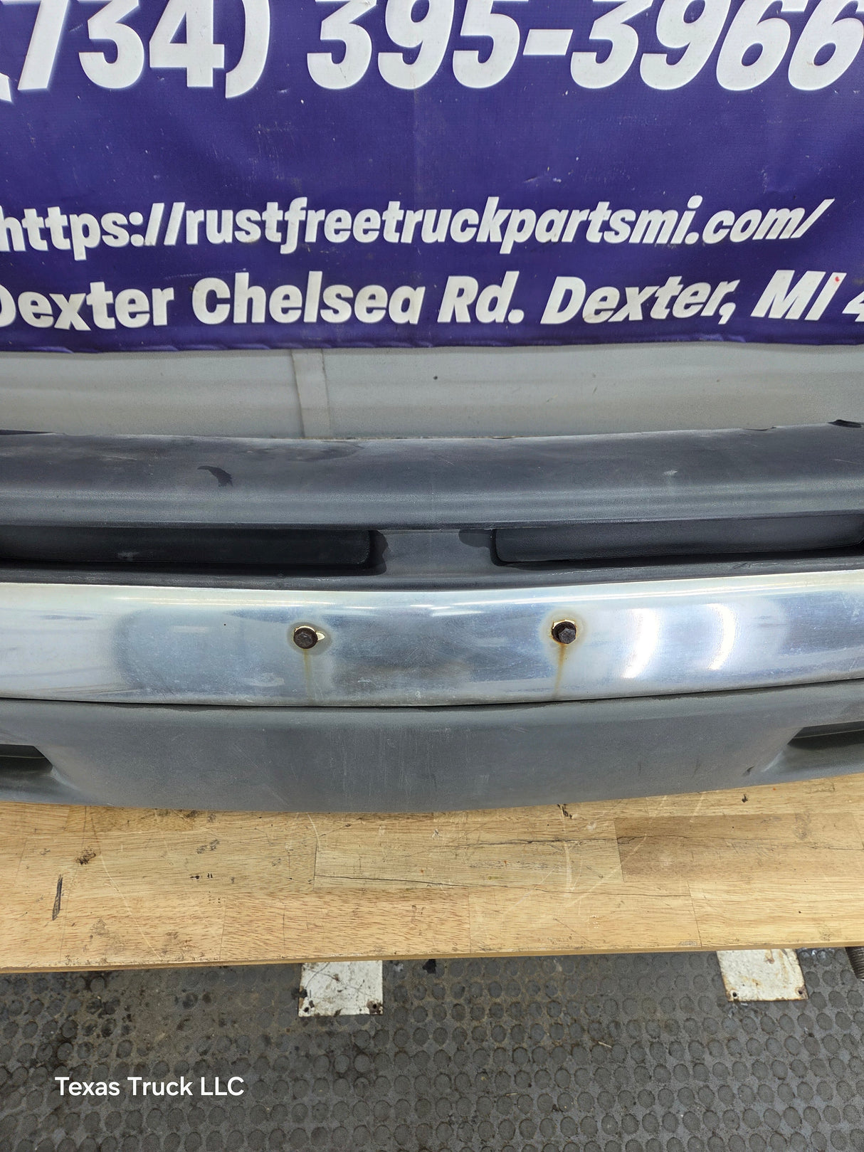 1999-2002 Chevrolet Silverado 1500 Front Bumper - Chrome