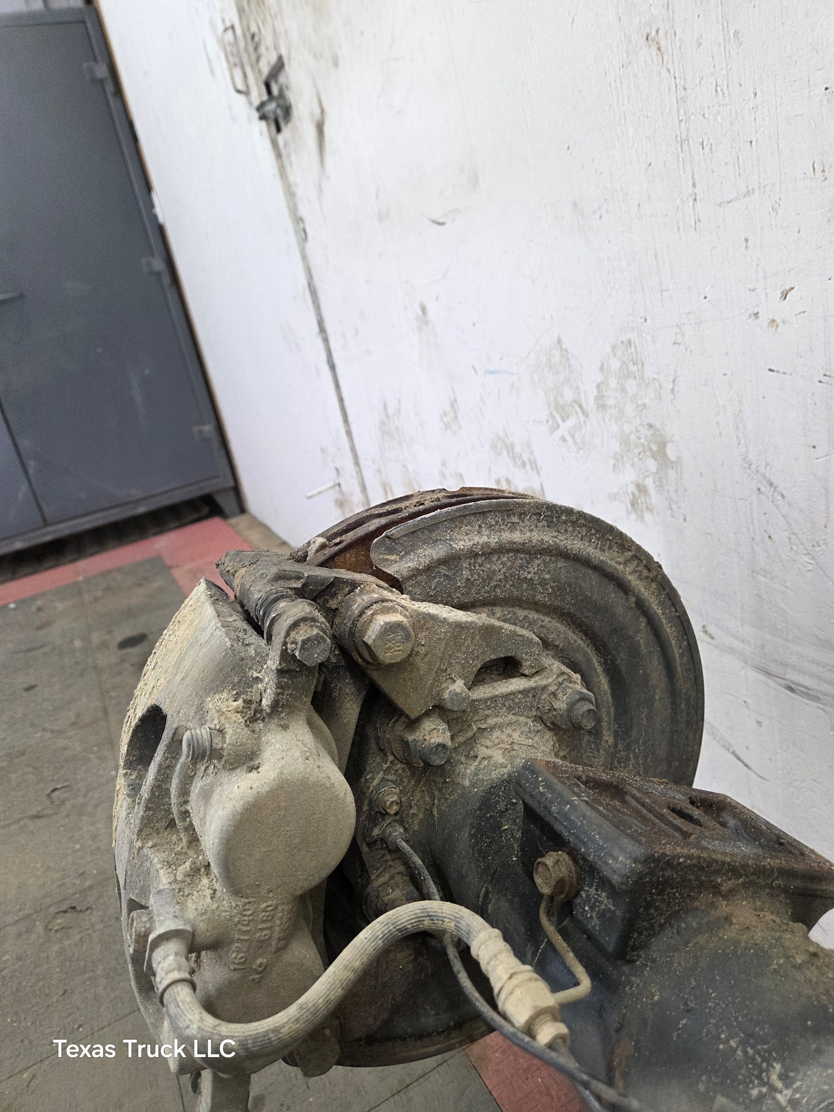 2012-2018 Dodge Ram 3500 11.5" Dually Rear Axle 3.42 Ratio 124k Miles DRW