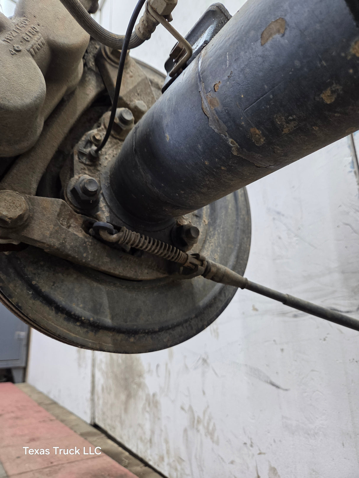 2012-2018 Dodge Ram 3500 11.5" Dually Rear Axle 3.42 Ratio 124k Miles DRW
