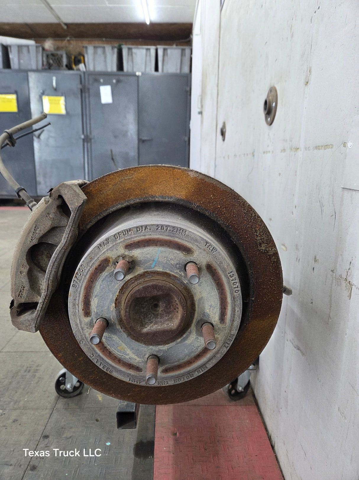 2013-2019 Dodge Ram 1500 3.55 Ratio OEM Rear Axle Rear End 4th Gen