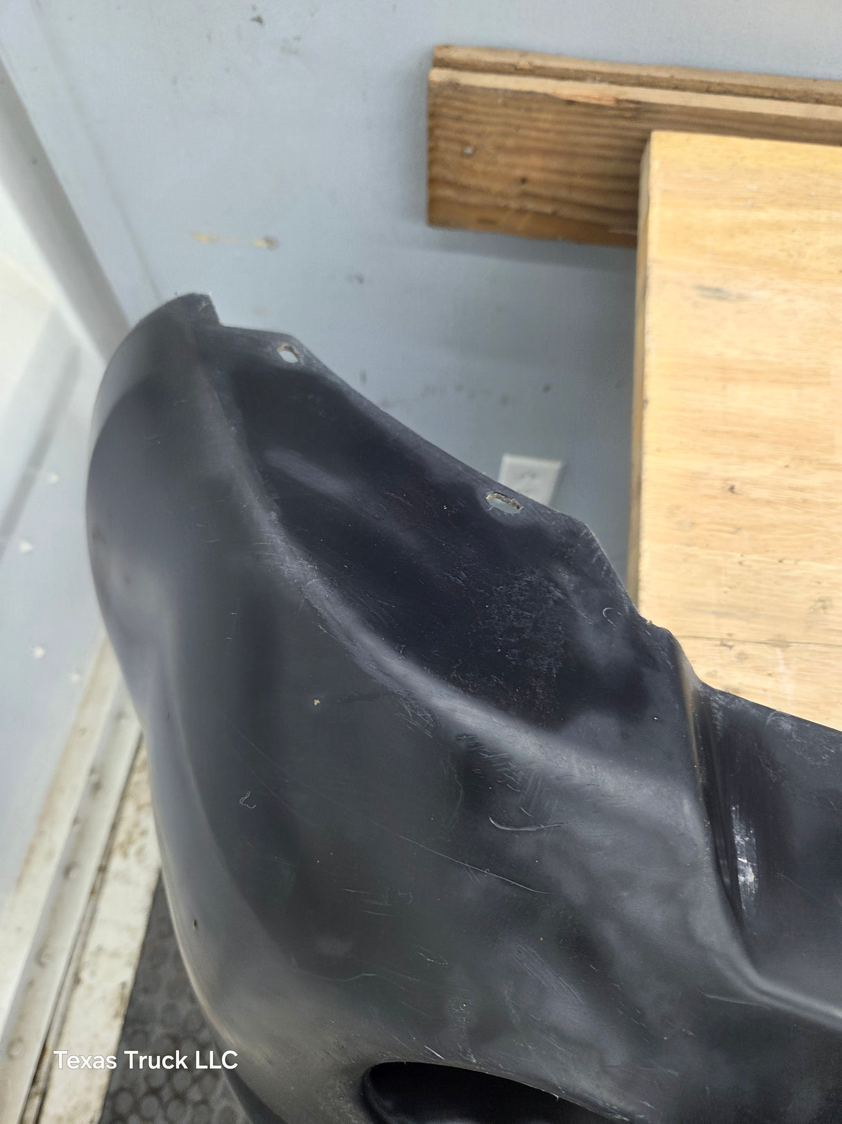 2005-2010 Chrysler 300 5.7L Bumper Cover with fogs