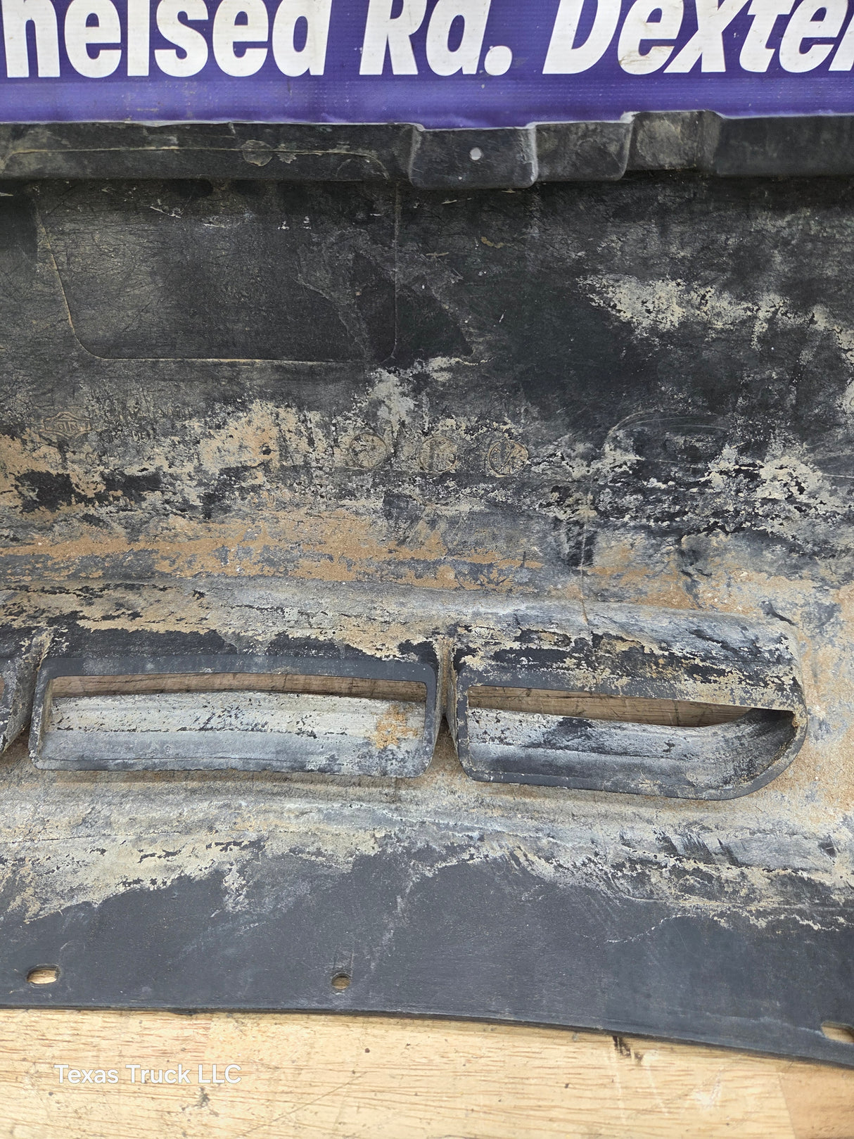 2005-2010 Chrysler 300 5.7L Bumper Cover with fogs