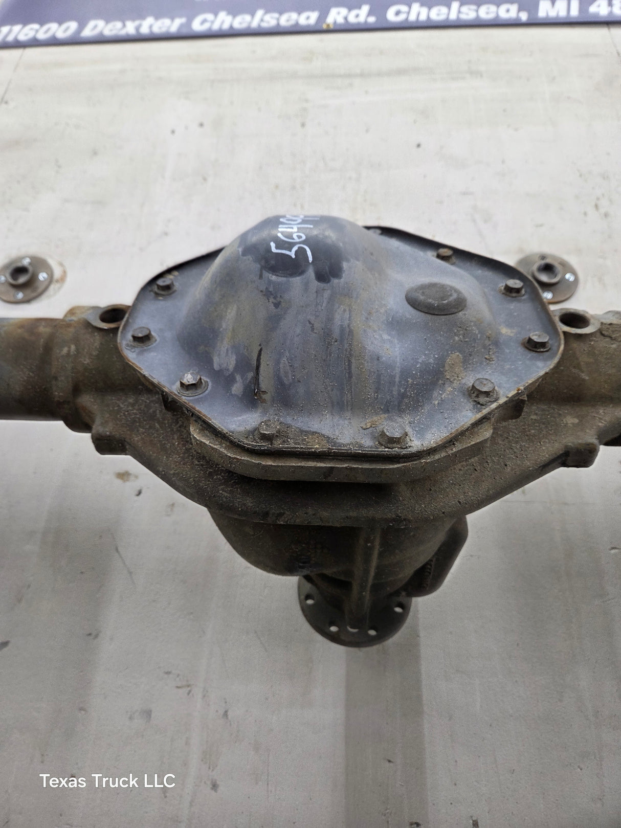 2009-2010 Dodge Ram 1500 3.92 9.25" Ratio OEM Rear Axle Rear End 4th Gen