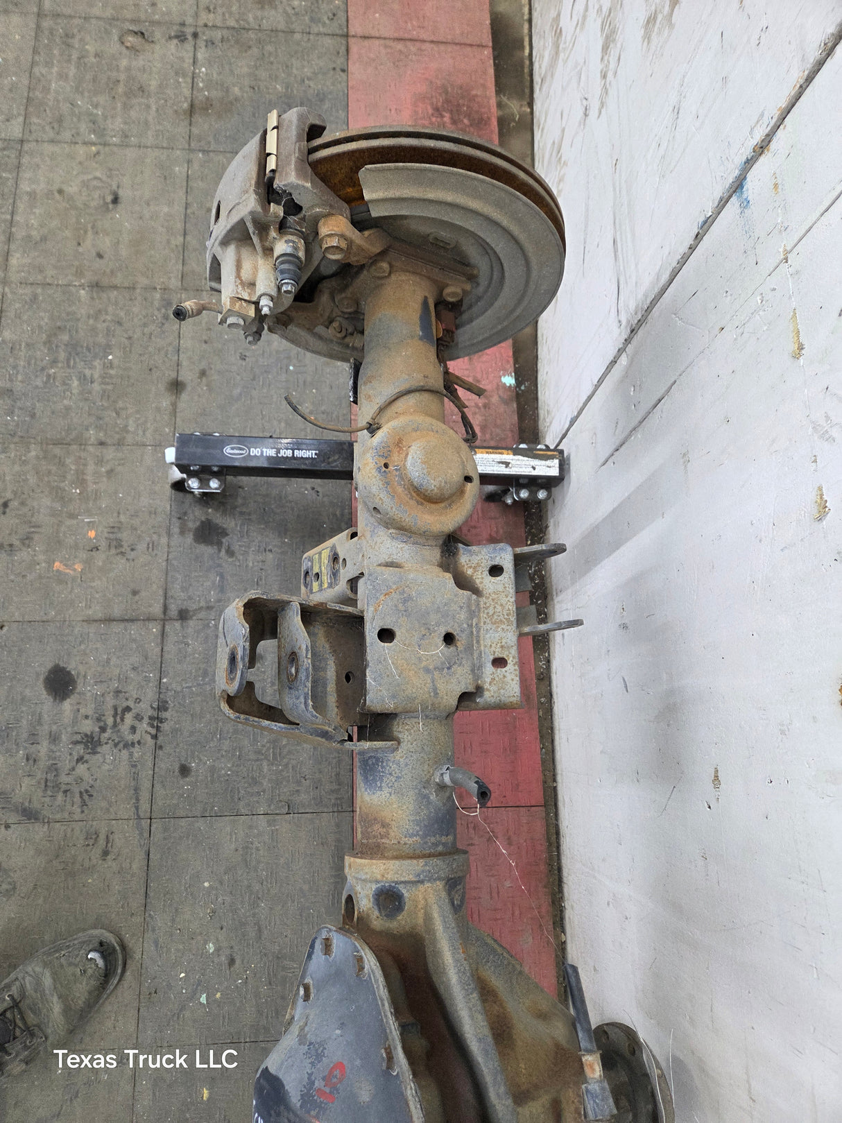 2009-2010 Dodge Ram 1500 3.92 9.25" Ratio OEM Rear Axle Rear End 4th Gen