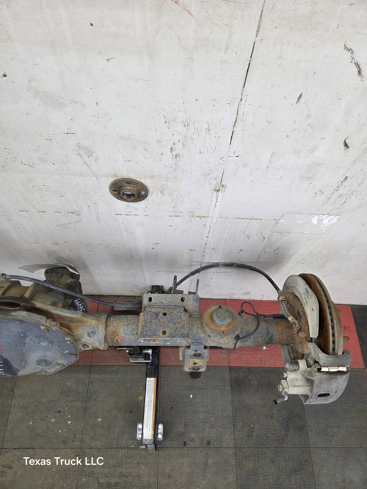 2009-2010 Dodge Ram 1500 3.92 9.25" Ratio OEM Rear Axle Rear End 4th Gen