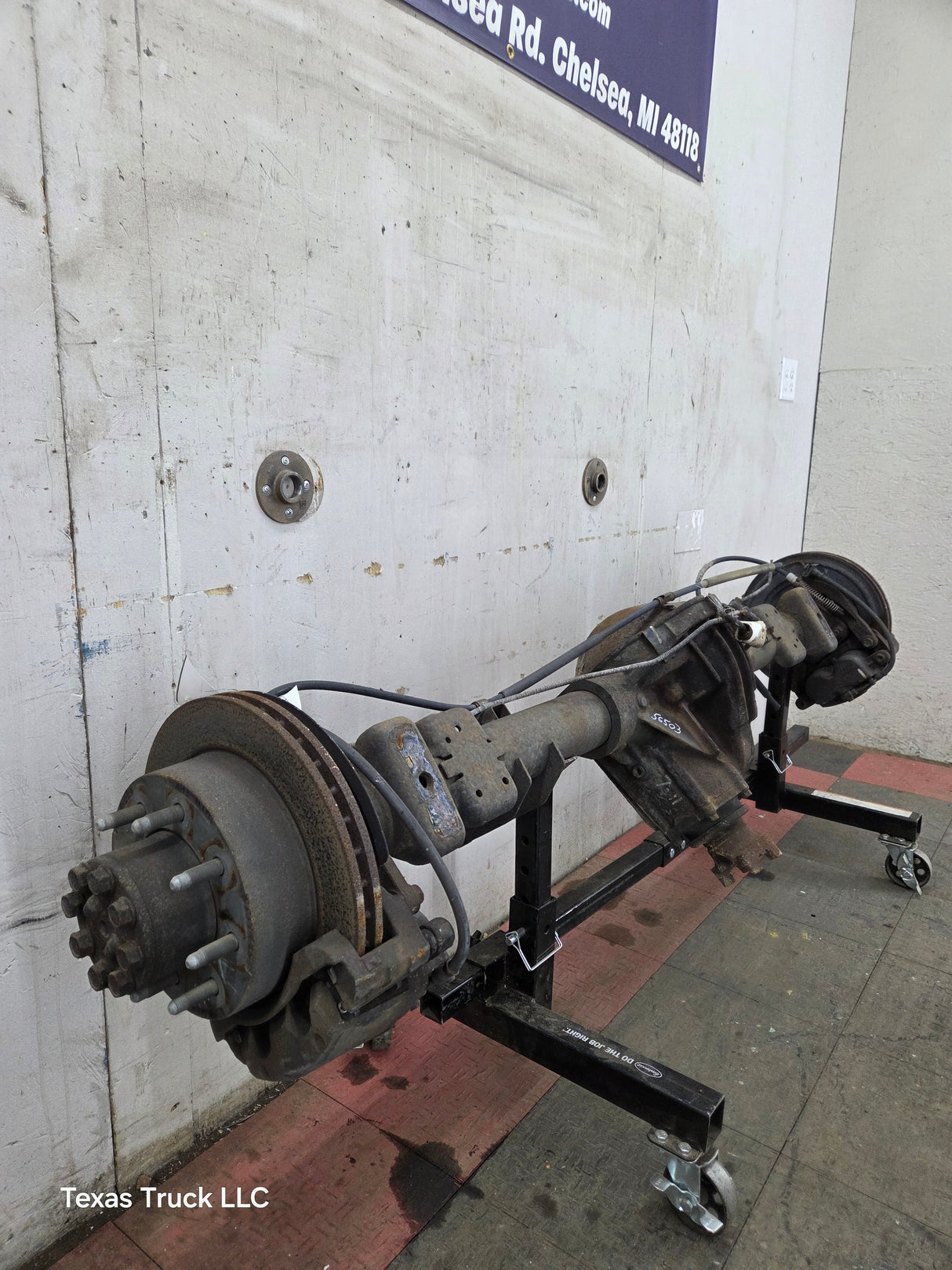 2001-2007 Chevrolet Silverado / GMC Sierra 2500 3500 HD Rear Axle 4.10 10.5"