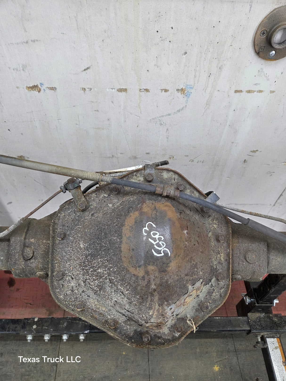 2001-2007 Chevrolet Silverado / GMC Sierra 2500 3500 HD Rear Axle 4.10 10.5"