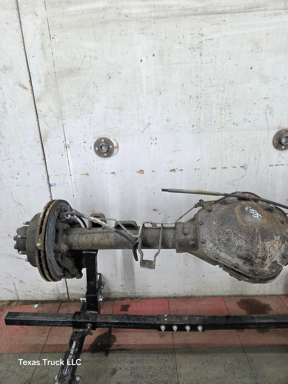 2001-2007 Chevrolet Silverado / GMC Sierra 2500 3500 HD Rear Axle 4.10 10.5"