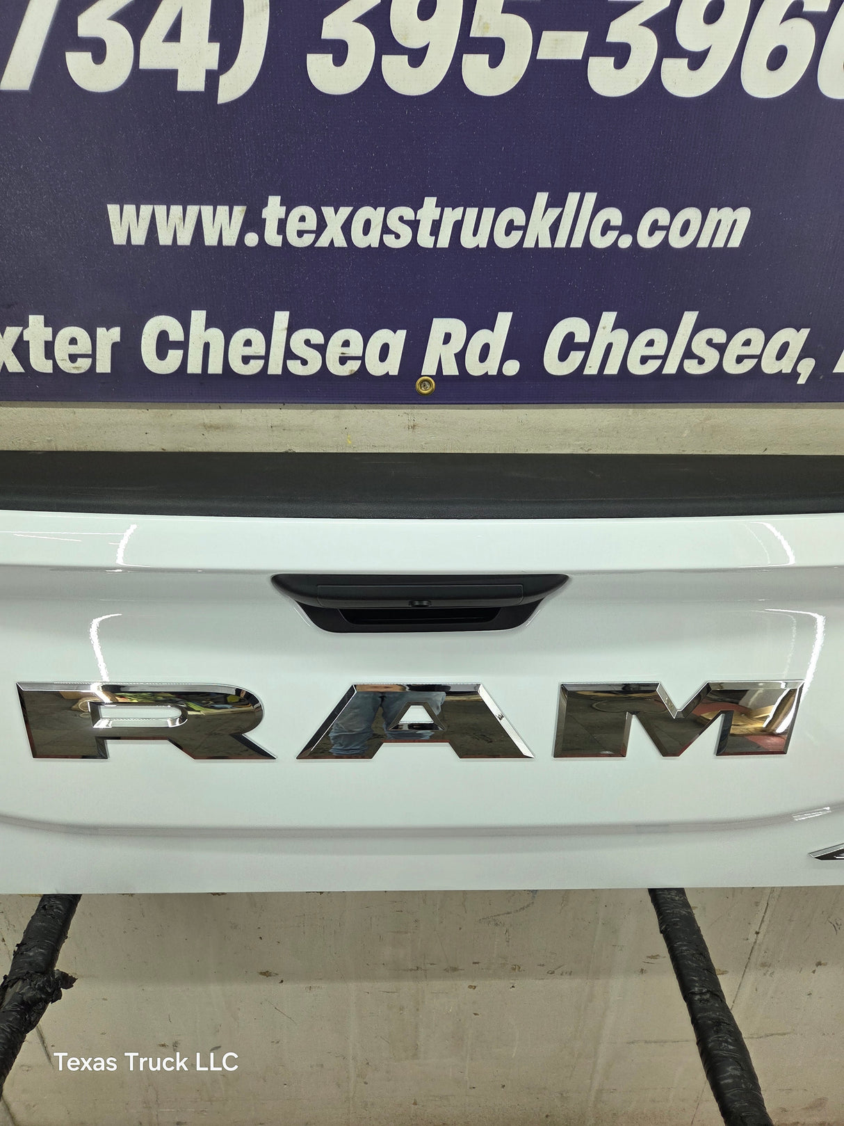 2019-2025 Dodge Ram 2500 3500 4500 5th Gen Tailgate - White