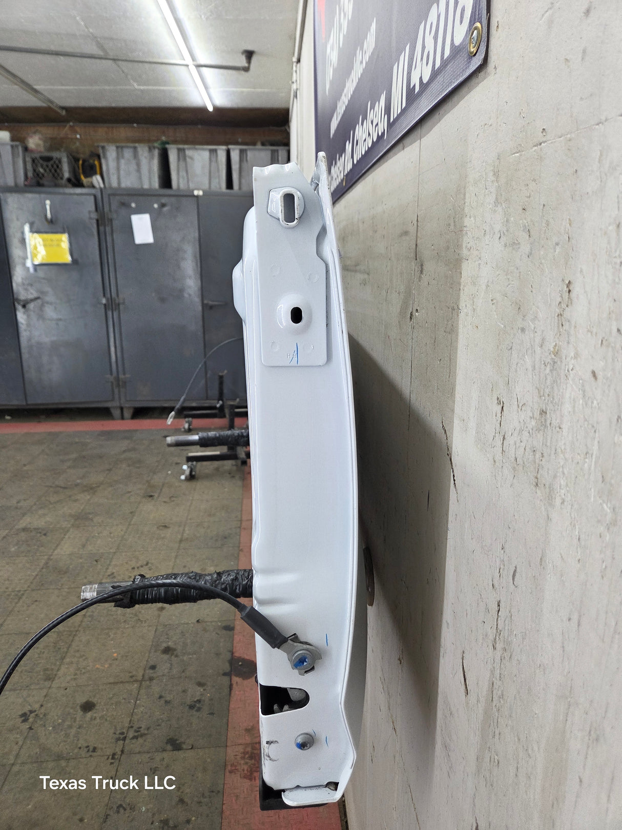 2019-2025 Dodge Ram 2500 3500 4500 5th Gen Tailgate - White