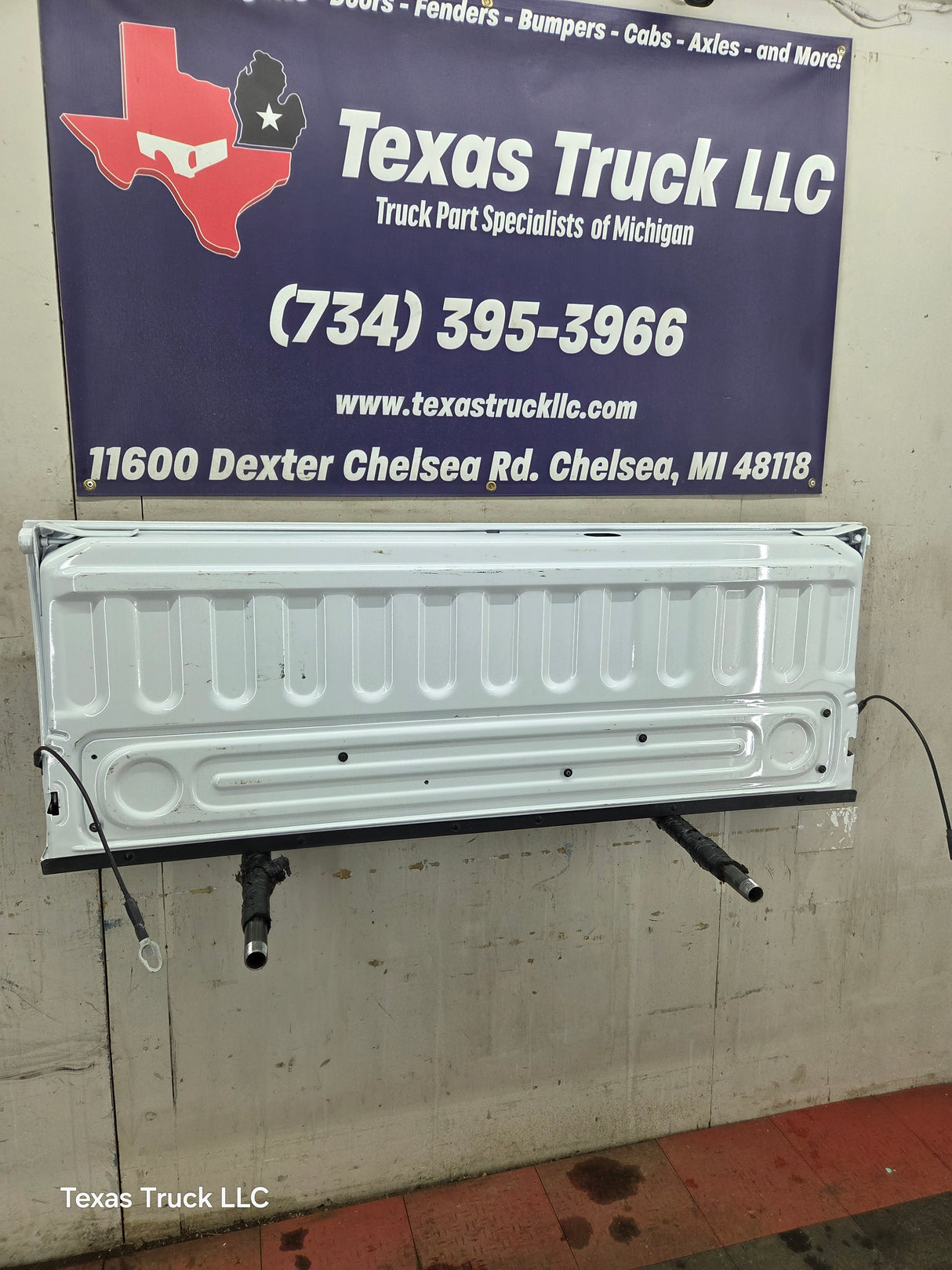 2019-2025 Dodge Ram 2500 3500 4500 5th Gen Tailgate - White