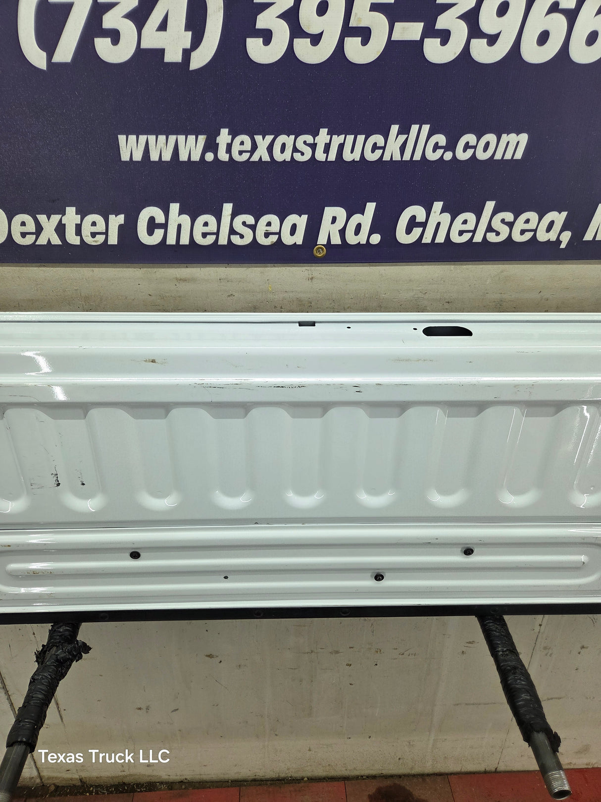 2019-2025 Dodge Ram 2500 3500 4500 5th Gen Tailgate - White