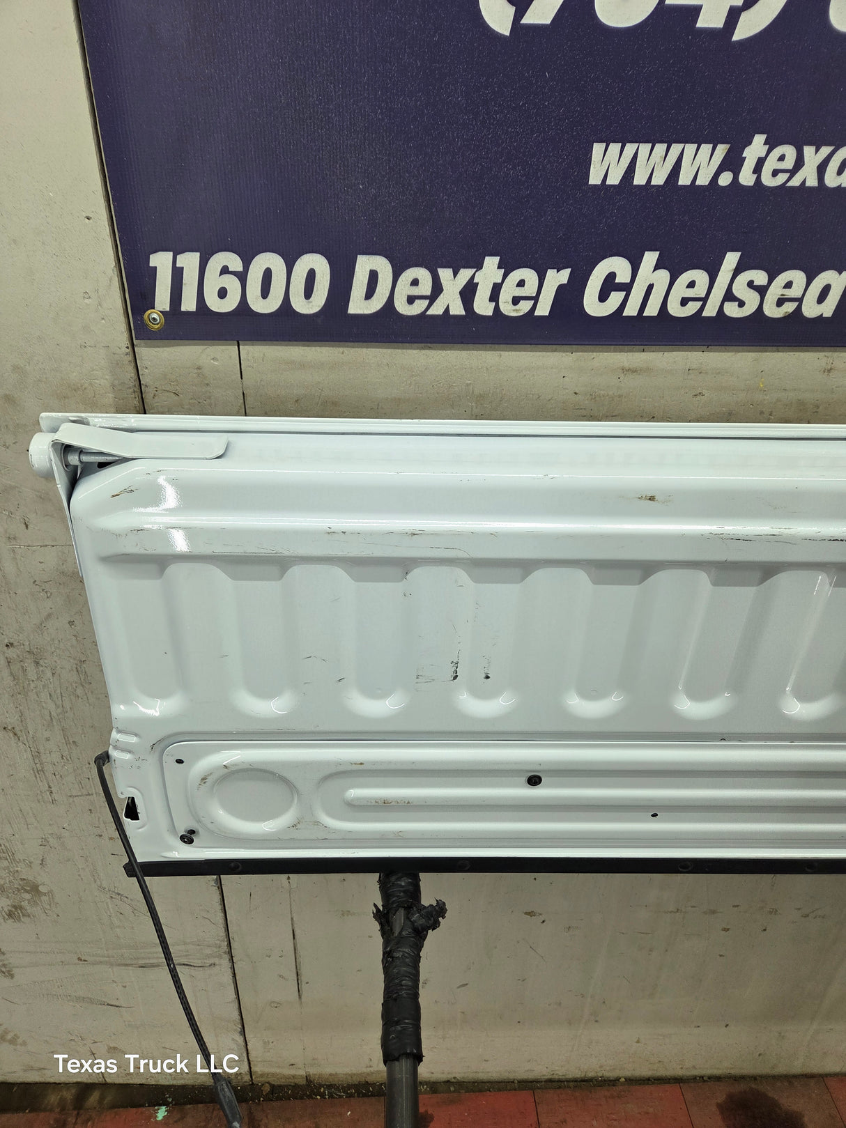 2019-2025 Dodge Ram 2500 3500 4500 5th Gen Tailgate - White