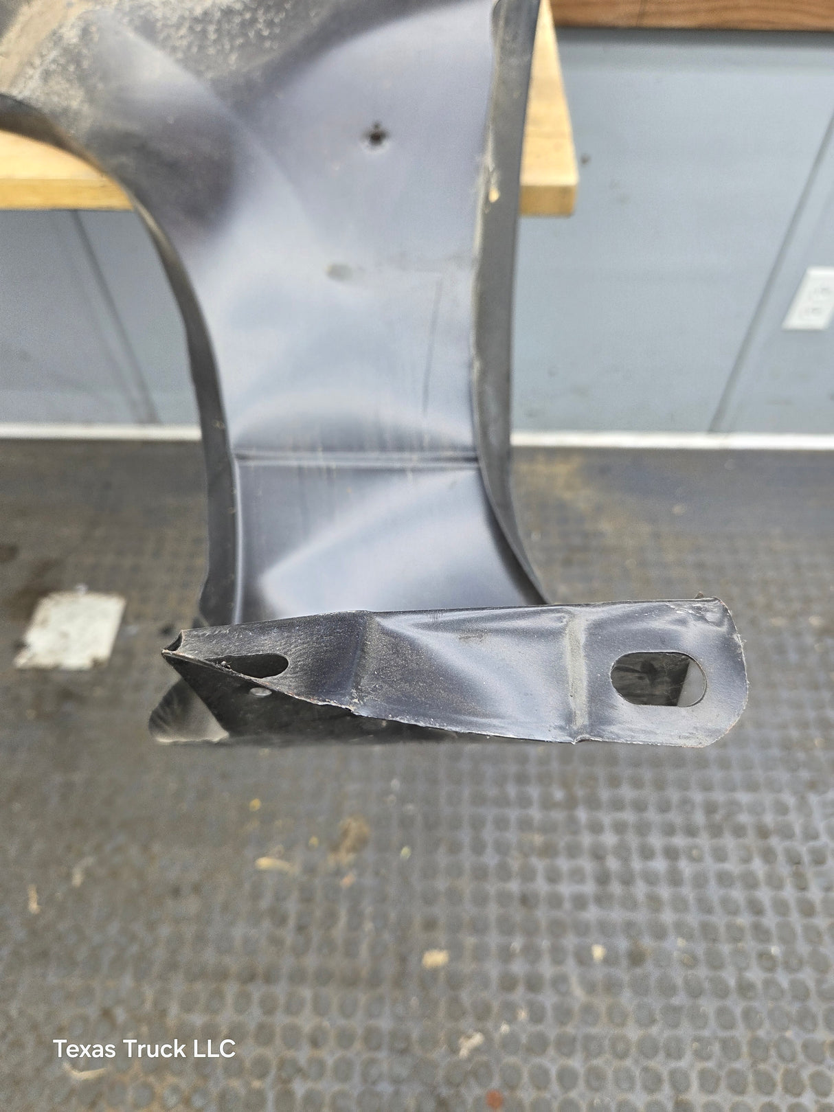 1999-2004 Ford Mustang Passenger Side RH Front Fender