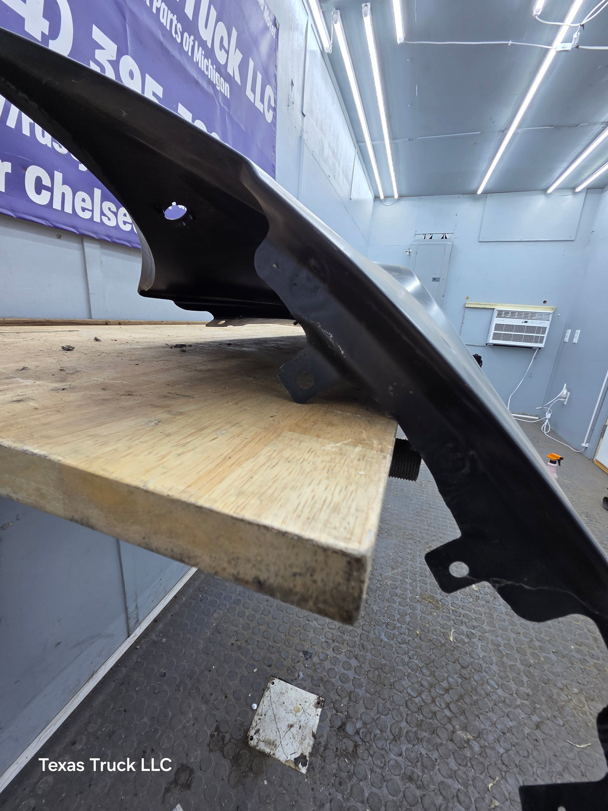 1999-2004 Ford Mustang Passenger Side RH Front Fender