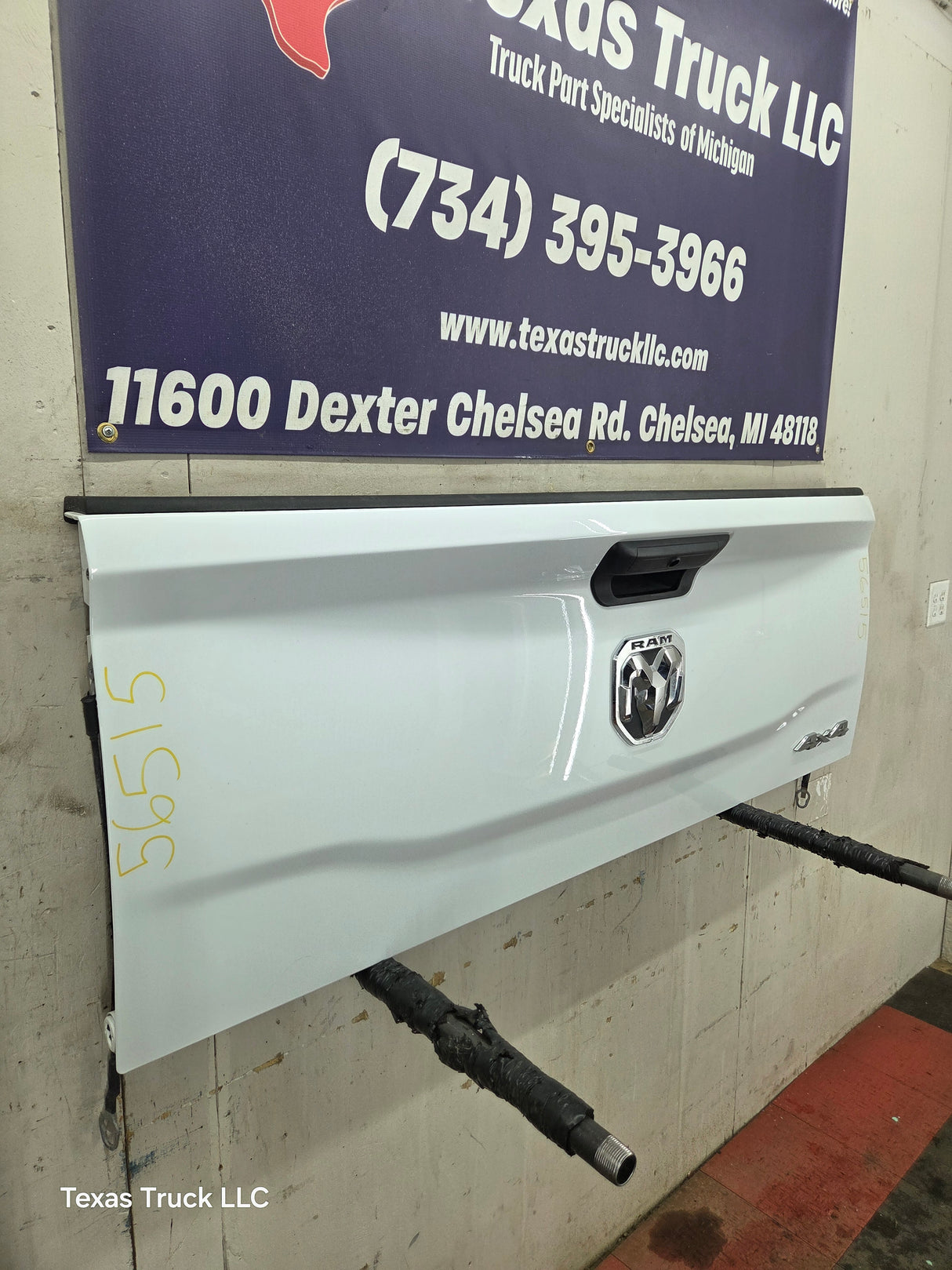 2019-2025 Dodge Ram 2500 3500 4500 5th Gen Tailgate - White