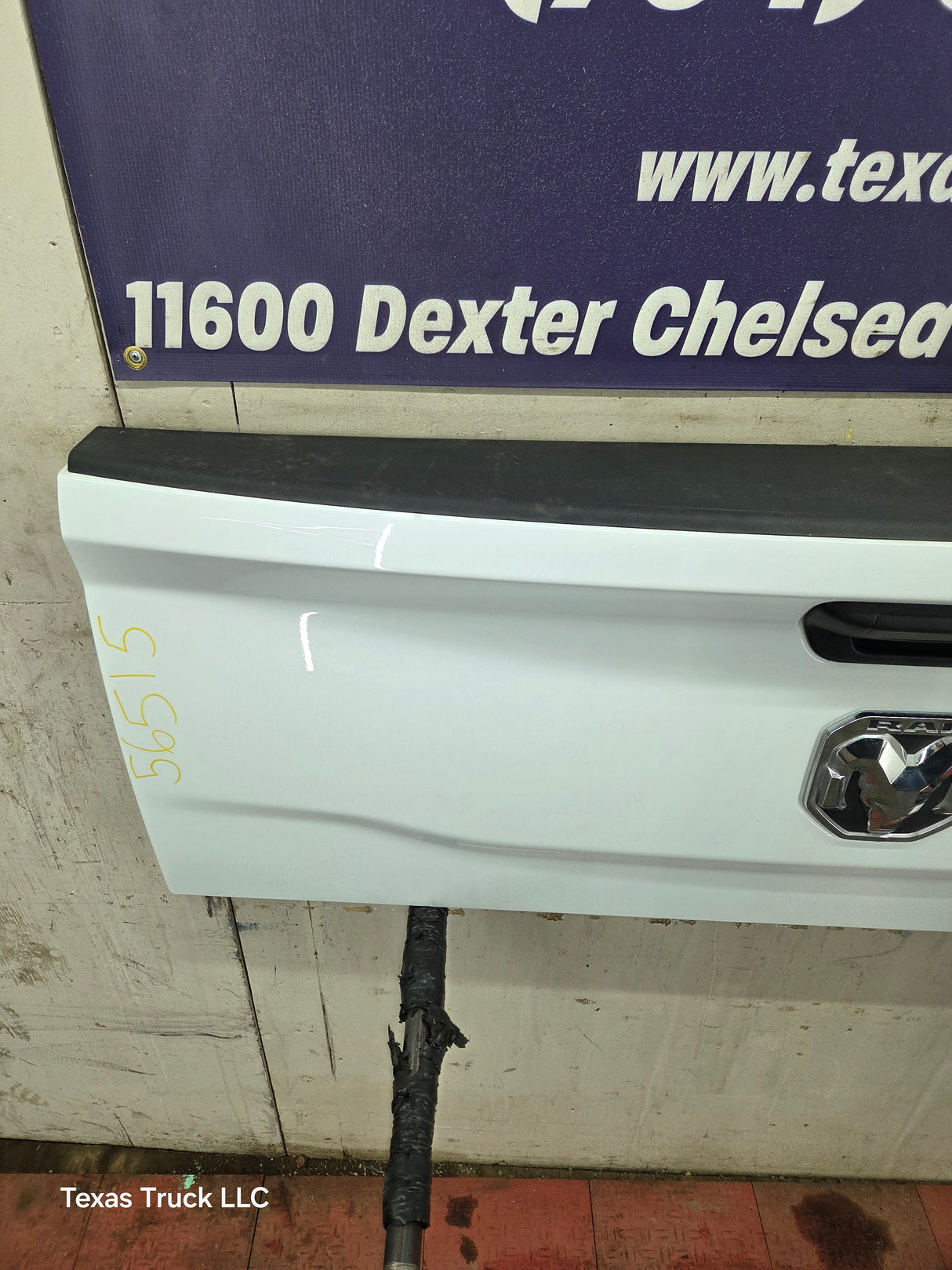 2019-2025 Dodge Ram 2500 3500 4500 5th Gen Tailgate - White