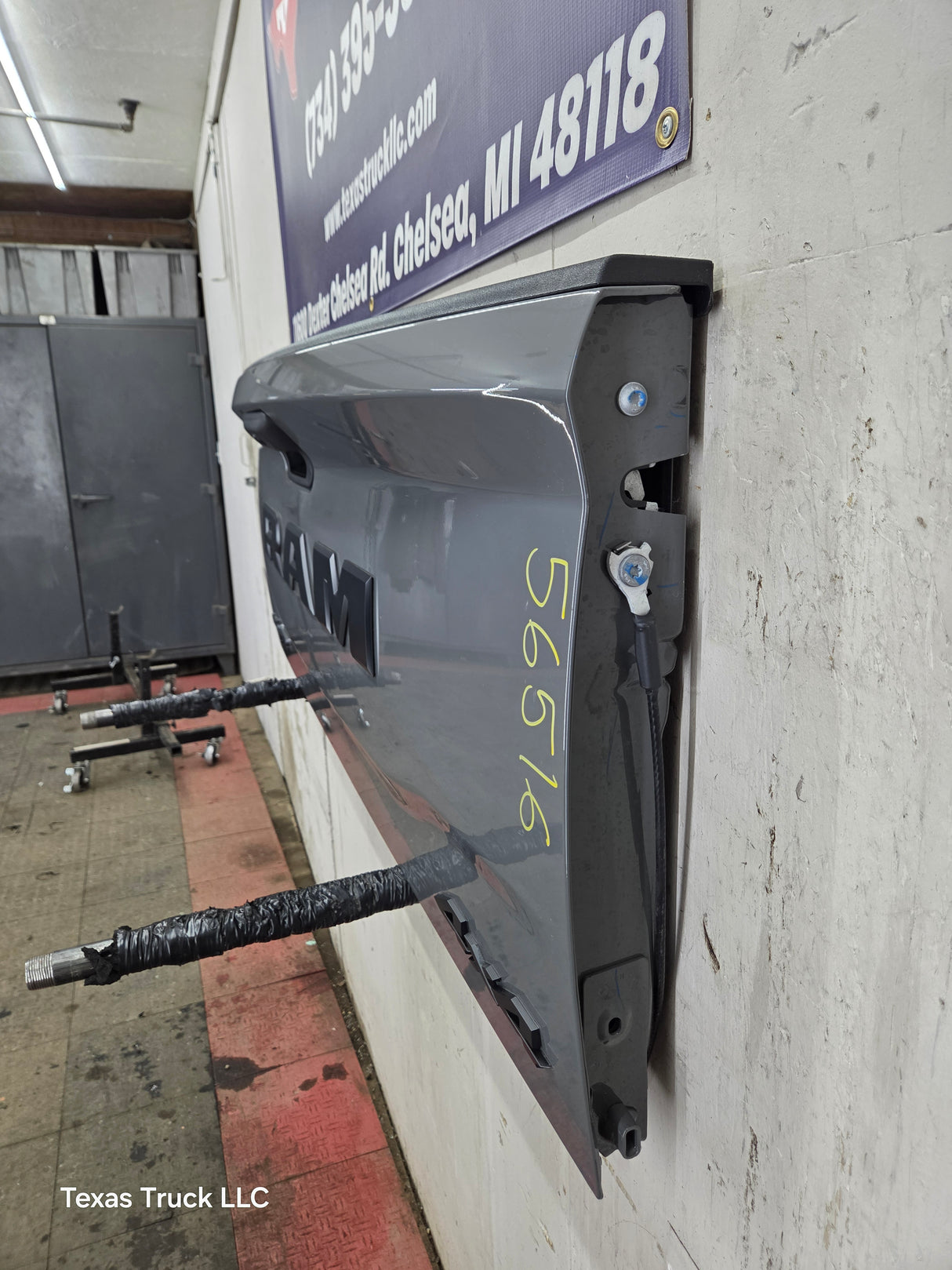 2019-2025 Dodge Ram 2500 3500 4500 5th Gen Tailgate
