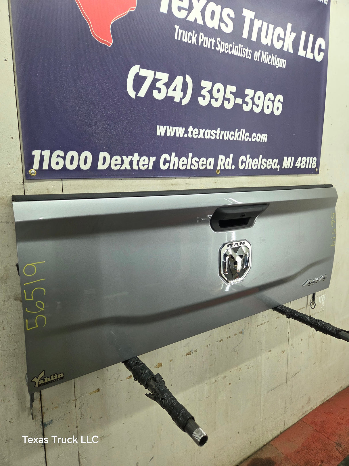 2019-2025 Dodge Ram 2500 3500 4500 5th Gen Tailgate - Grey